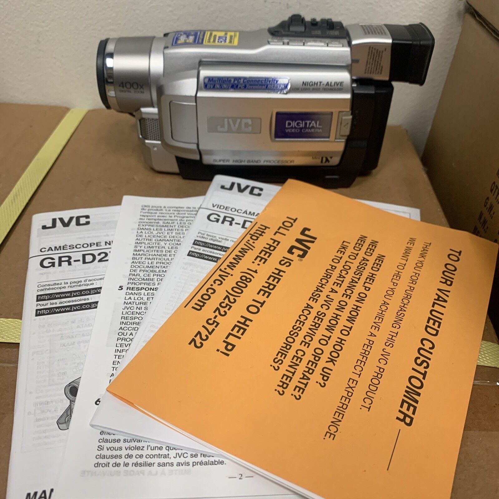 JVC GR-DVL210U Mini DV Digital Video Camera - As-Is/Unknown - No Power Cable