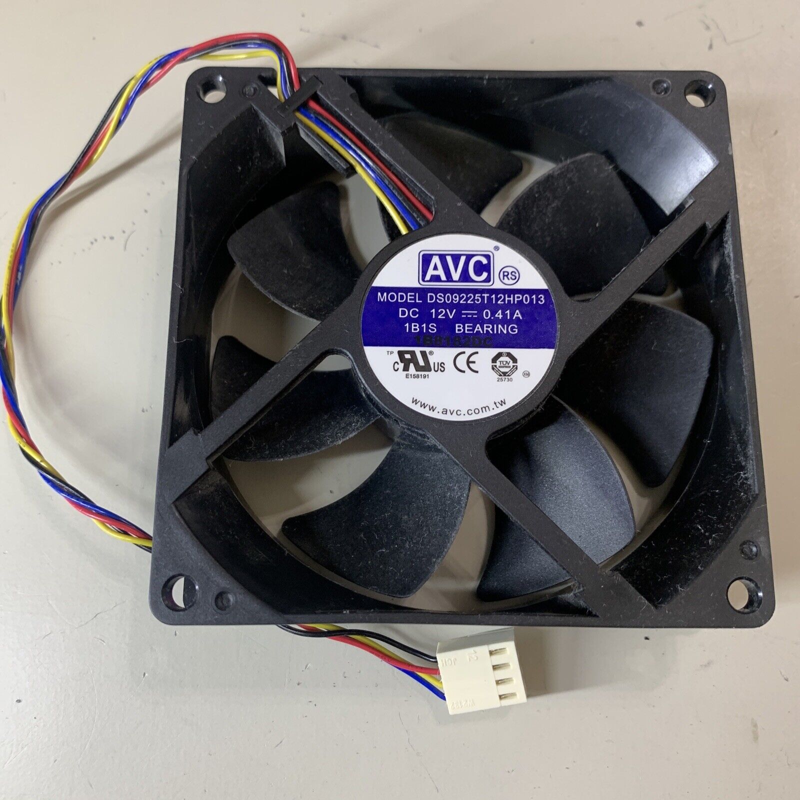 AVC DS09225T12HP013 12V 0.41A 90x25 90mm High Volume Cooling Fan - DS09225T12H