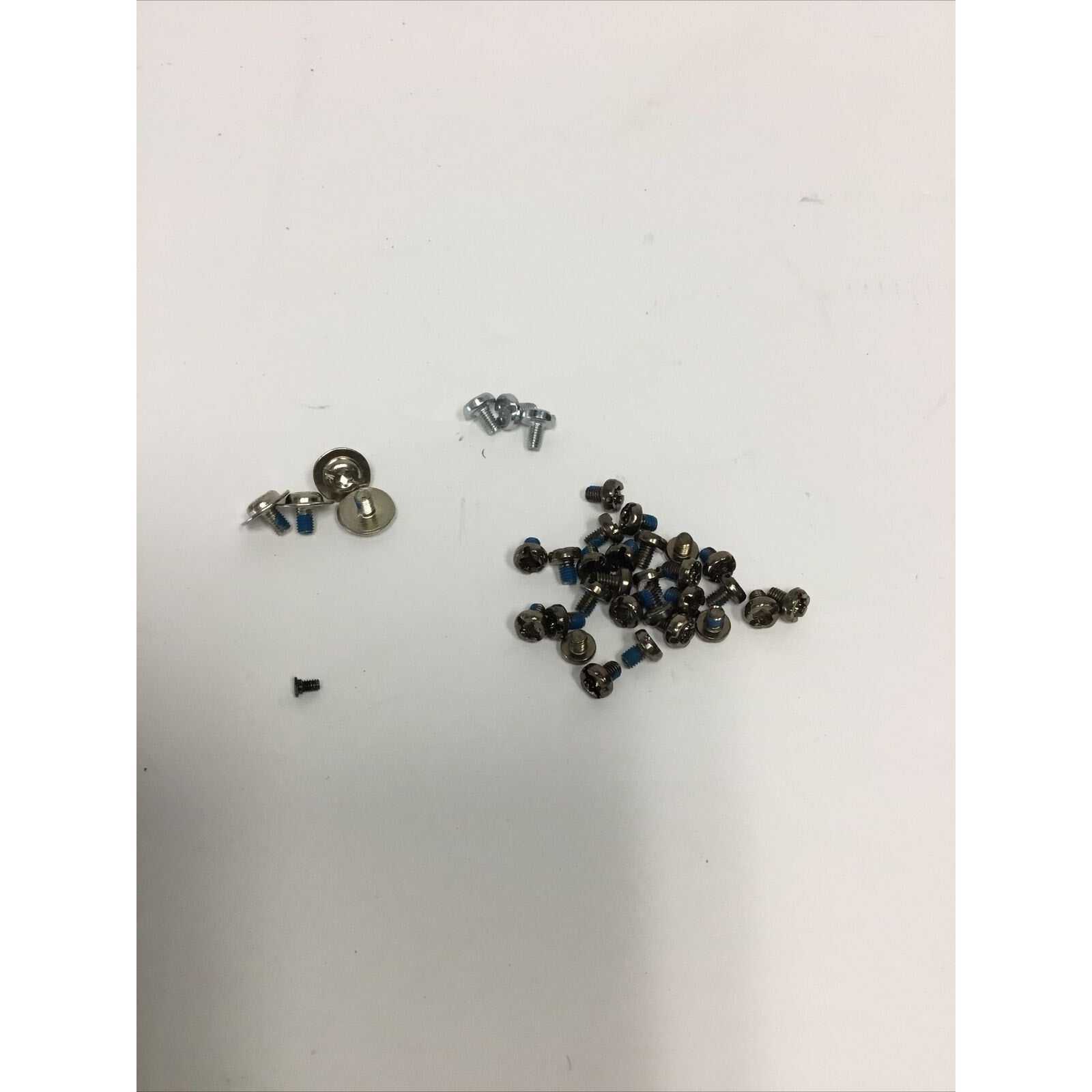 658898-001 GENUINE HP DESKTOP SCREW KIT 23-Q 23-Q114