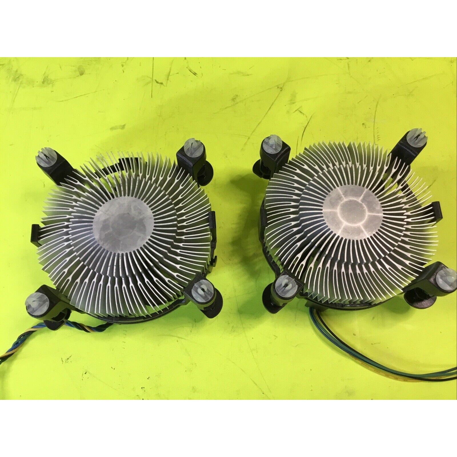 Lot of 2x Intel E97379-003 CNFN0043A1 1A21D7Q00-FBL Fan with Heat Sink