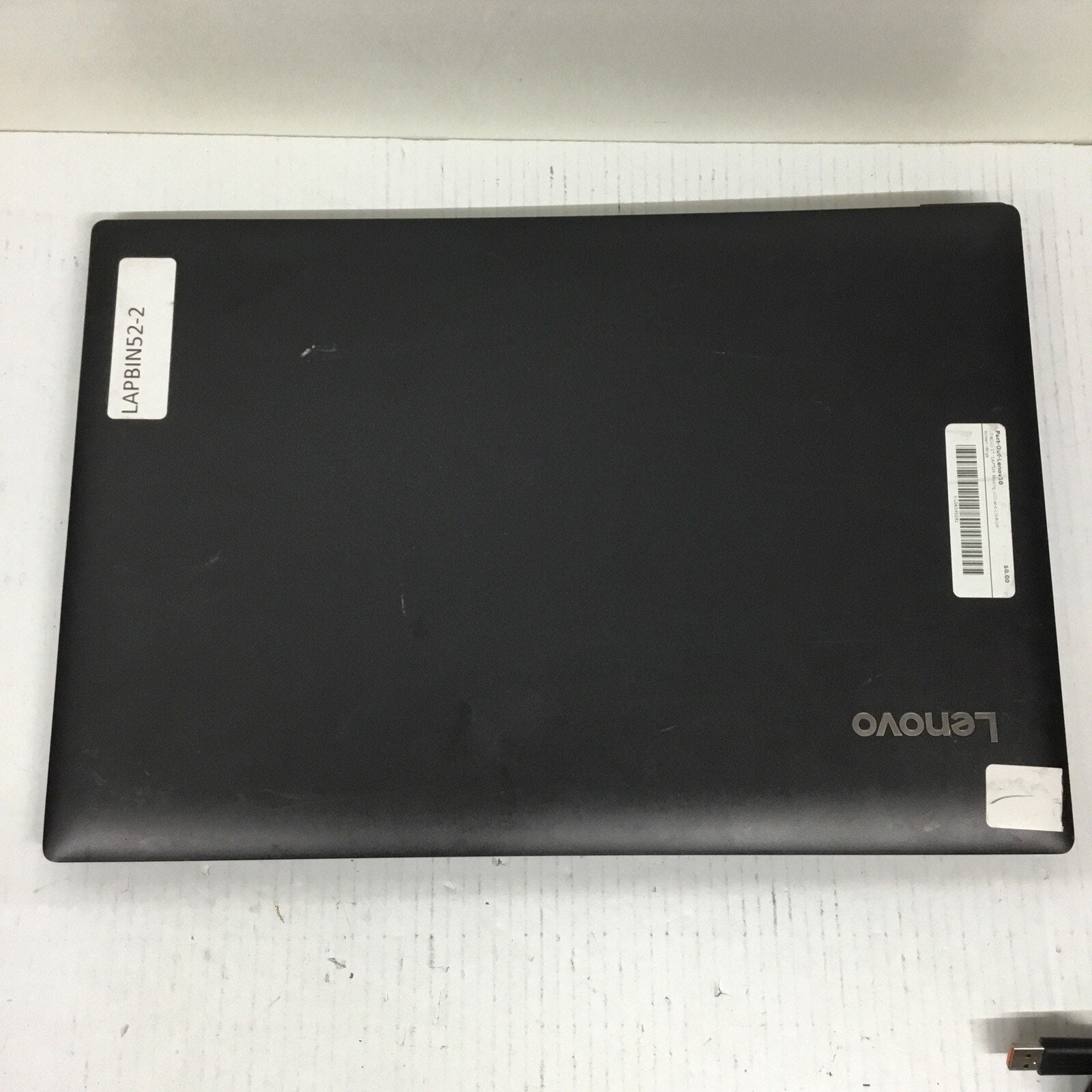 Ideapad 330-17IKB i5-8250U 4GB Ram No Battery No HDD No LCD No Adapter No CD-ROM