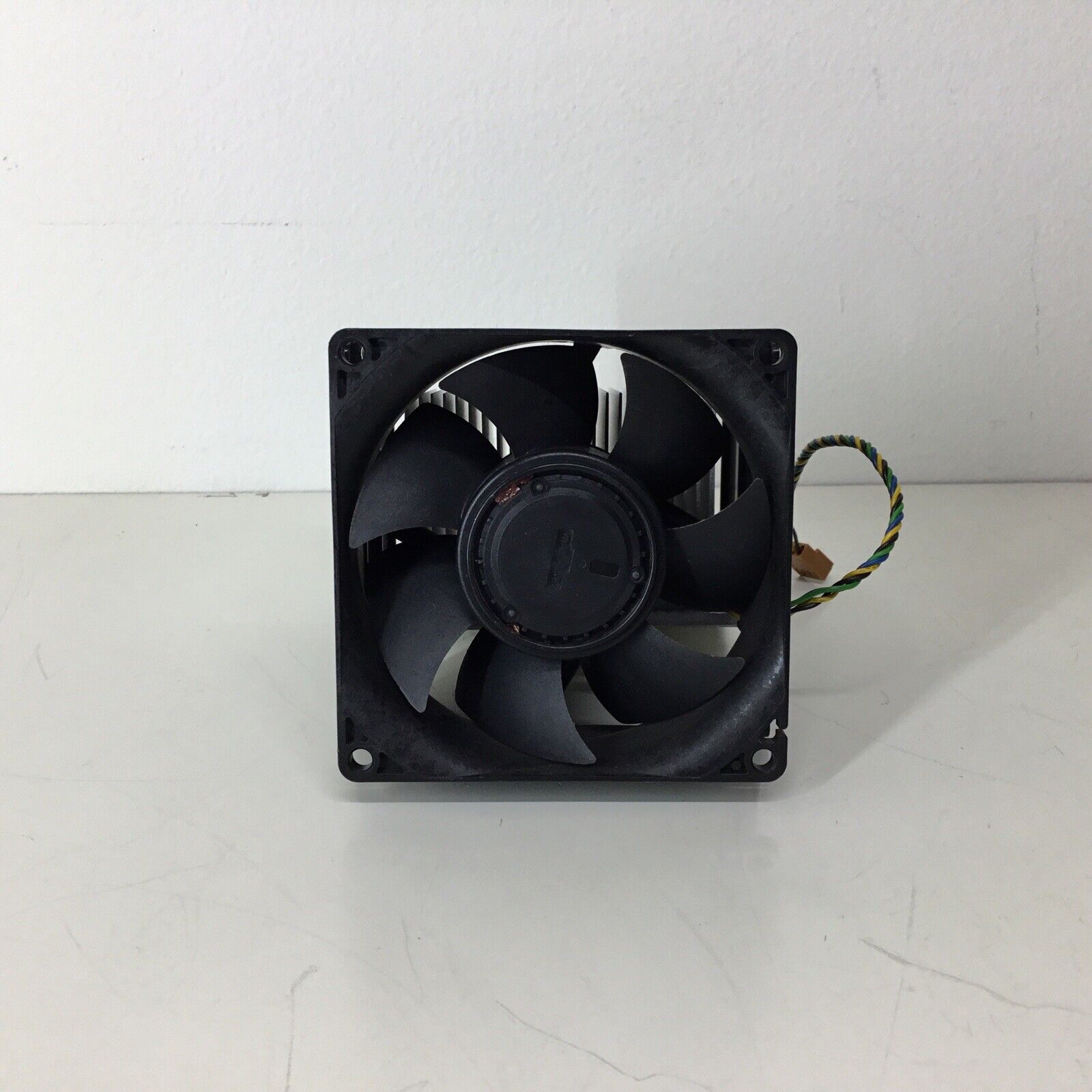 Lenovo 43N9877 ThinkCentre M58P 4-Pin LGA 775 / Socket T CPU Fan w/Heatsink