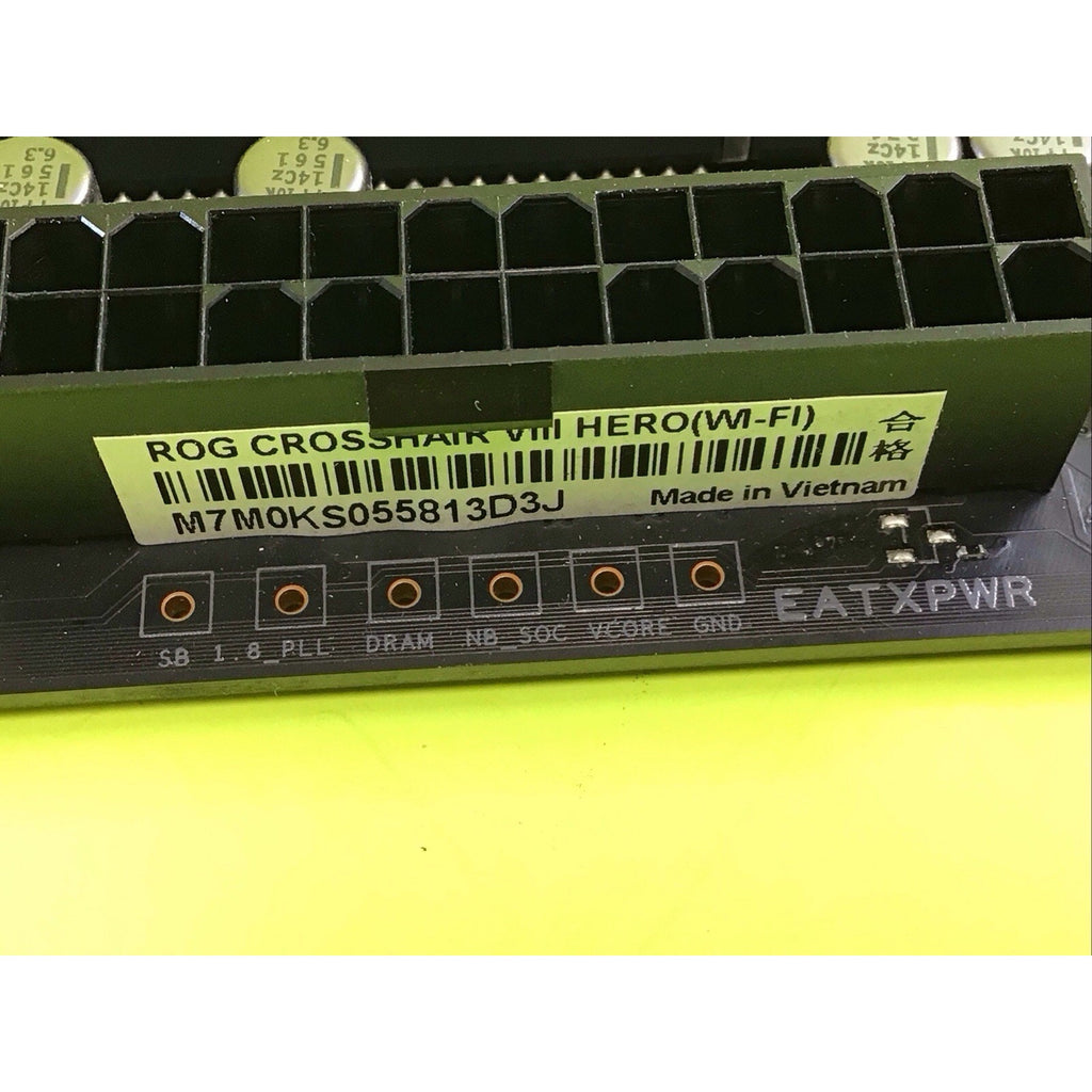 ASUS ROG Crosshair VIII Hero Wi-Fi ATX Motherboard FOR PARTS or REPAIR