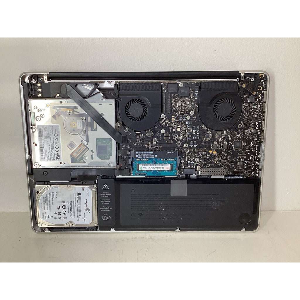 Apple MacBook Pro A1286 15" 4GB RAM 500GB HDD - For Parts