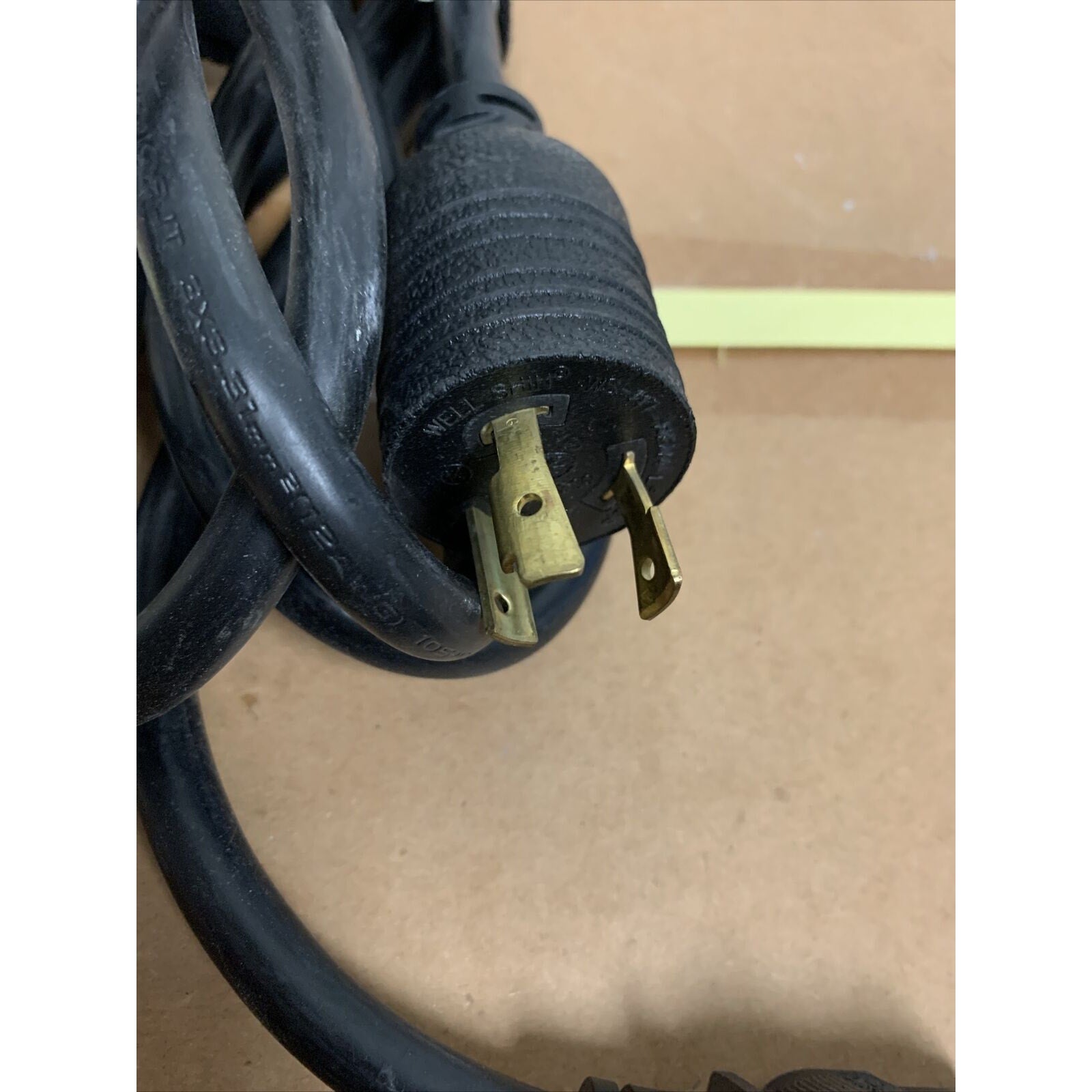 Genuine Dell EMC 0G825N Cable Server Power Cord, L5-20P to C19, 20A 125V, 12 ft