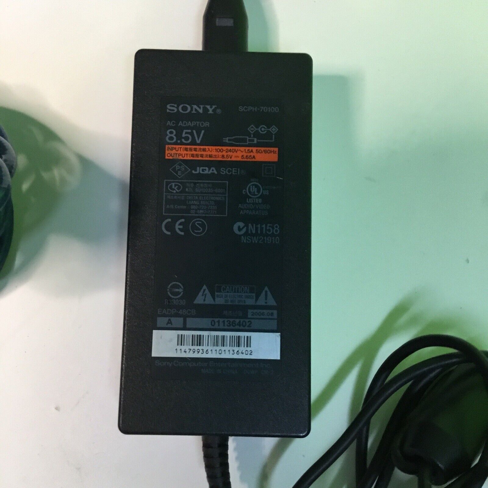 PlayStation 2 Slim Silver bundle SCPH-77001 FOR PARTS DISC DRIVE NOT SPINNING