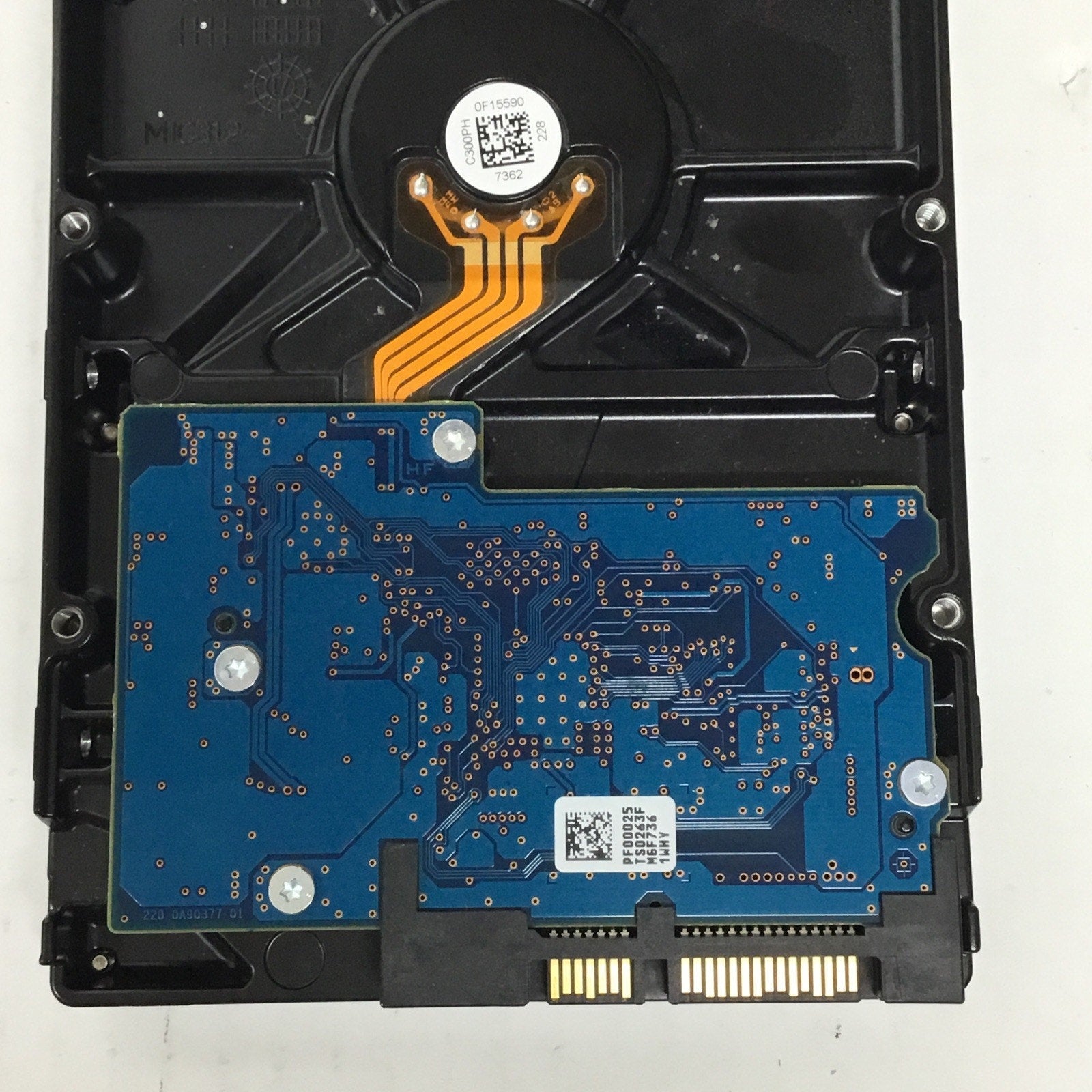 Toshiba DT01ACA100 DP/N: 0CW76M 1TB SATA 3.5'' Hard Drive