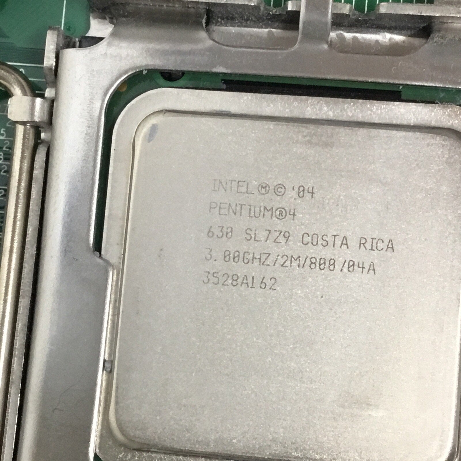 Dell Dimension 9100 Motherboard 0YC523 YC523 Intel '04 Pentium 3GB RAM