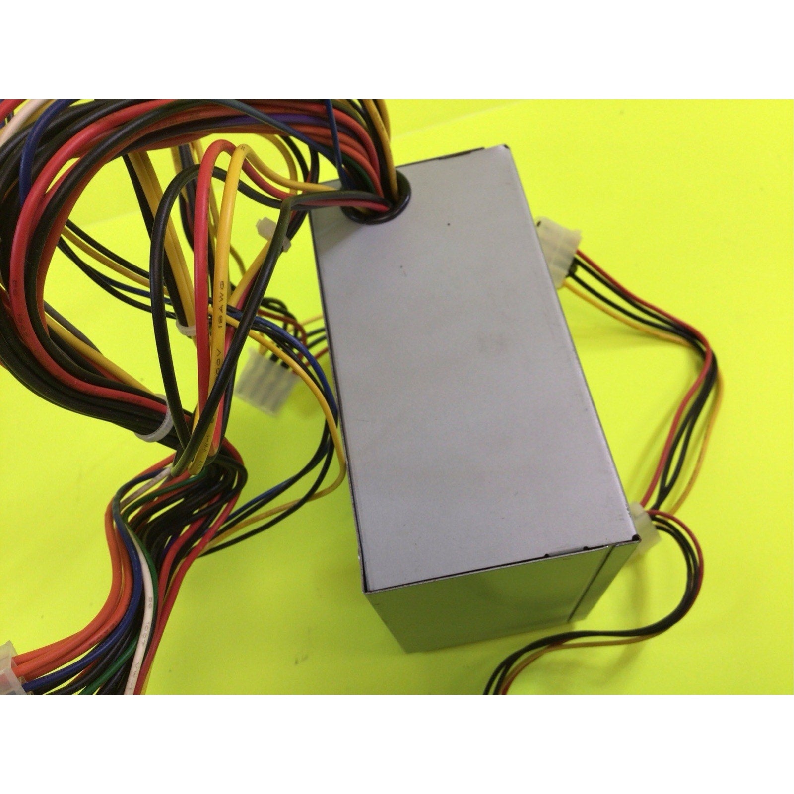 Micro ATX 250W MP4ATX25 P4-12V (KY-350ATX) Vintage Power Supply