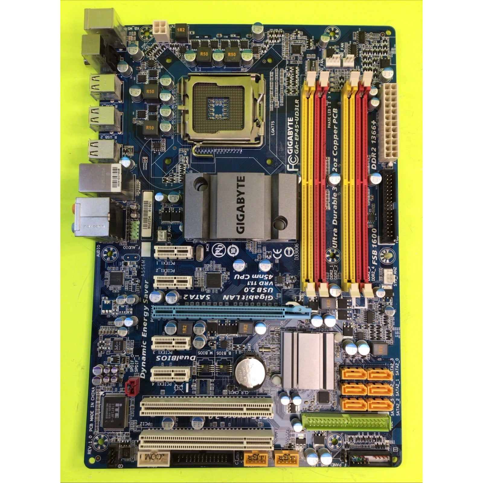 Gigabyte GA-EP45-UD3LR Socket 775 Motherboard Boots to BIOS FOR PARTS or REPAIR