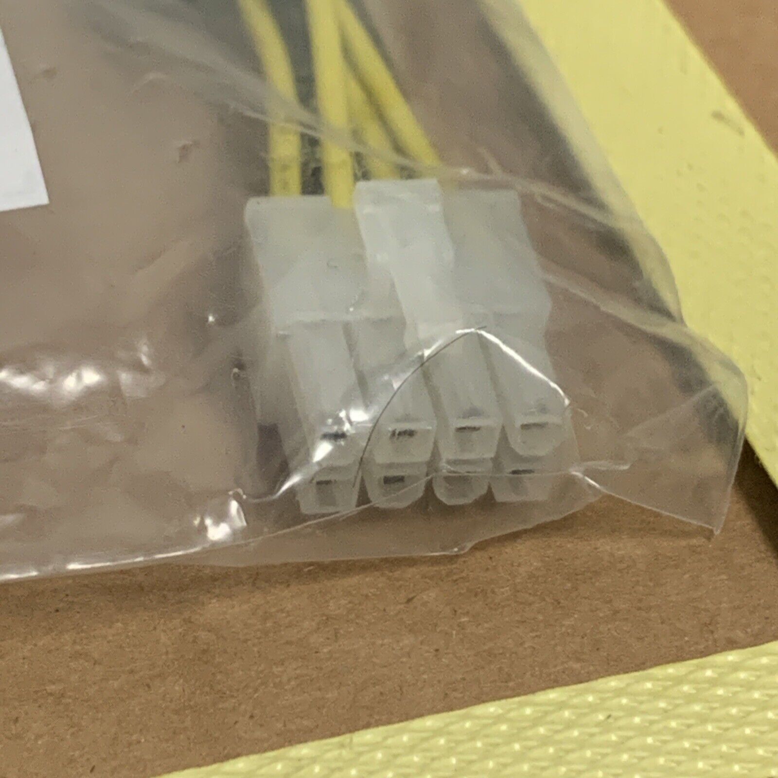 4-Pin Female to 8-Pin ATX Male EPS 12V Motherboard CPU Power Supply P4 Converter