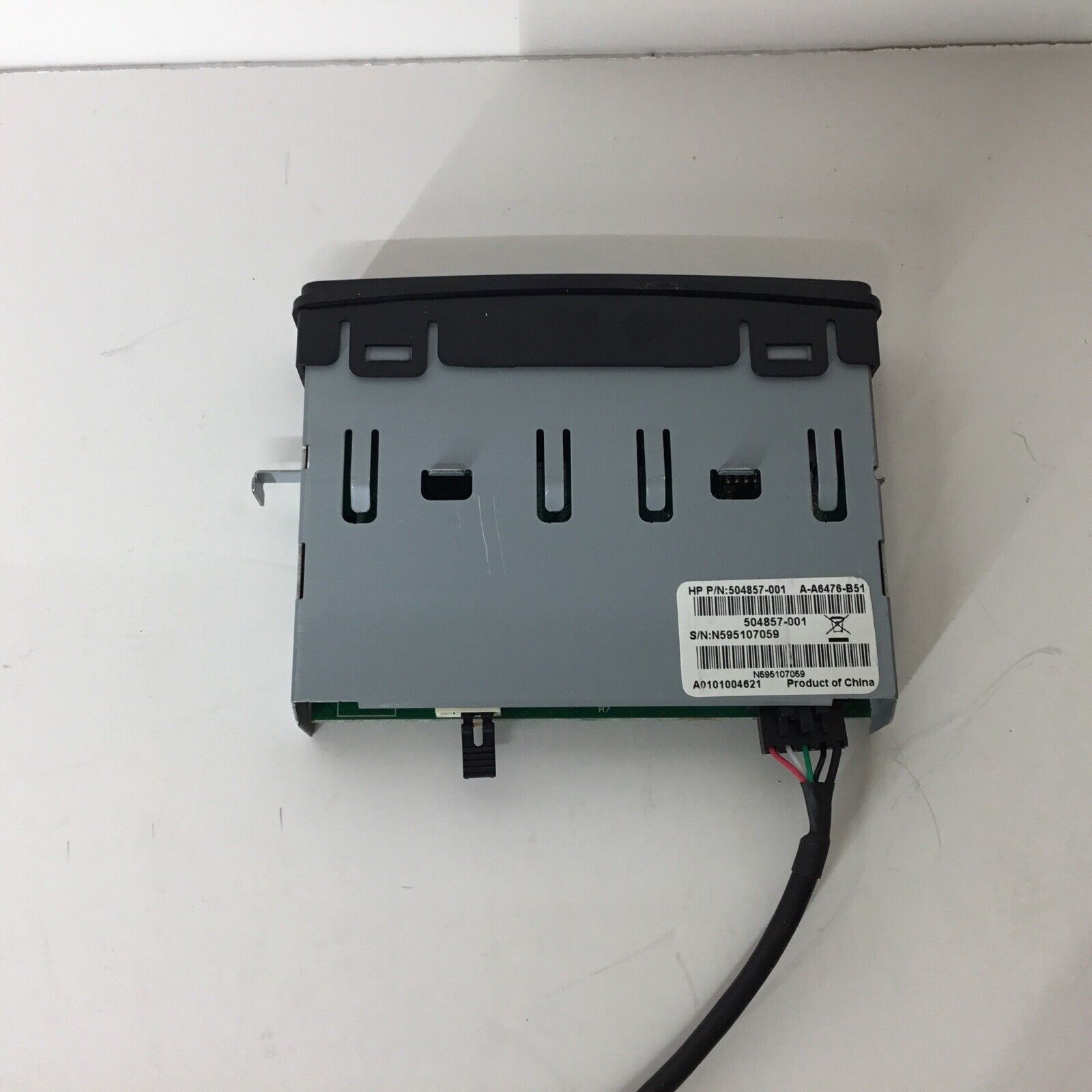 HP Pavilion Front Panel Multimedia Card Reader w/Cable 504857-001