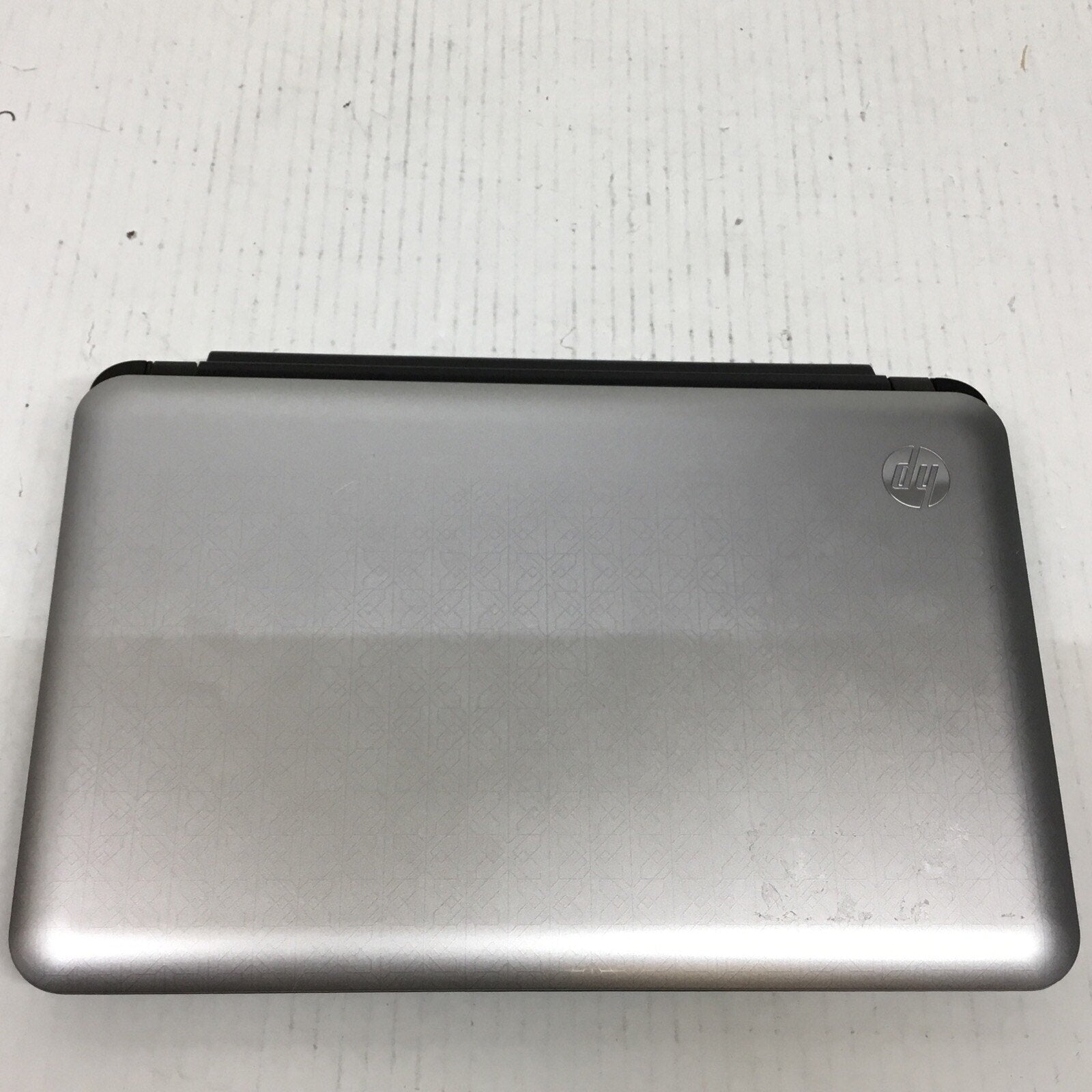 For Parts Hewlett-Packard HP Mini 210-1150NR Untested / No Adapter / No Battery