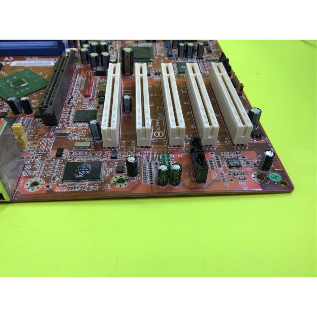 Retro Gaming Motherboard ABit-IS 7 G Pentium 4 2.80 GHz with Heat Sink