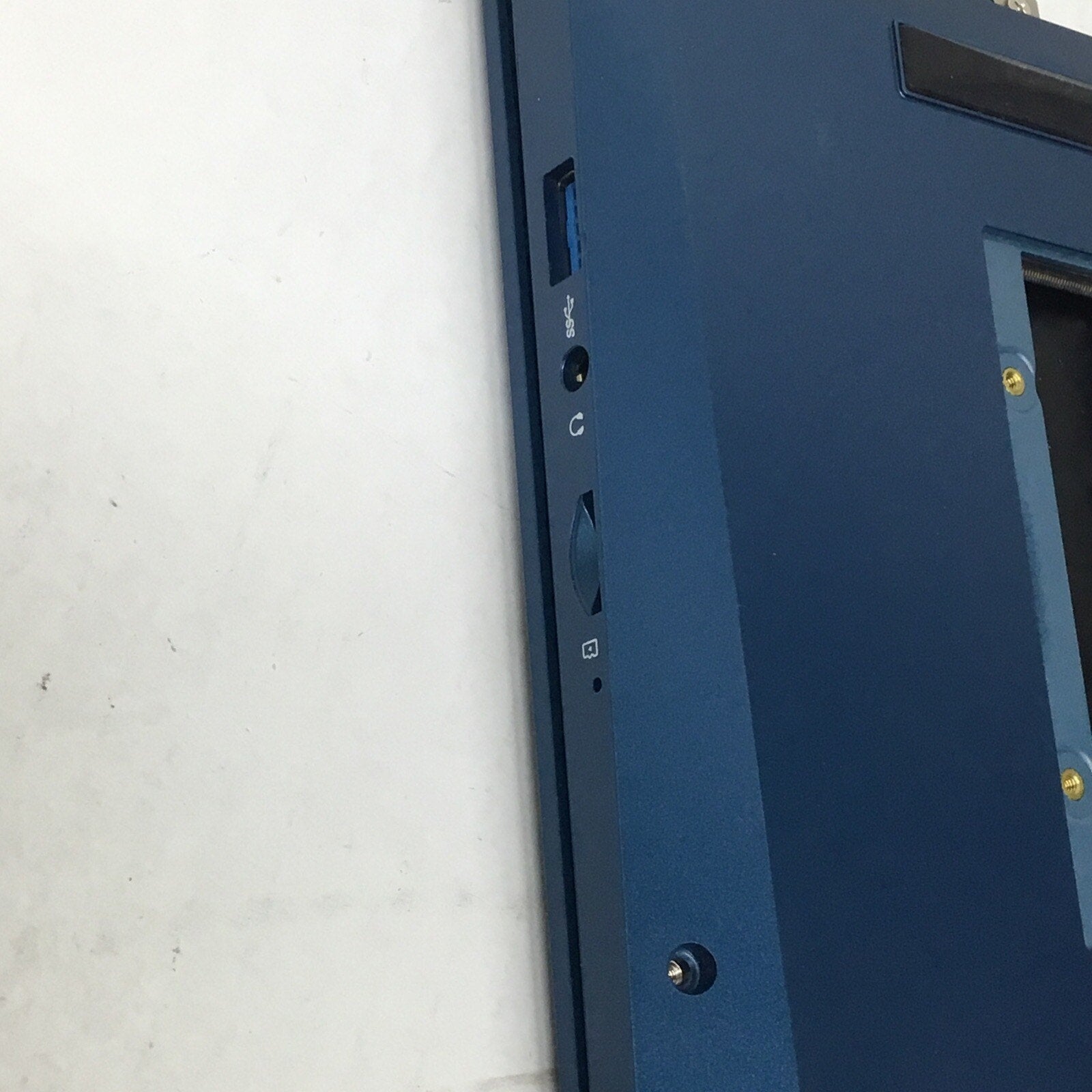 FOR PARTS Gateway GWNR71517-BL 15.6" Laptop Ryzen 7 3700U 2.3GHz 8 GB RAM