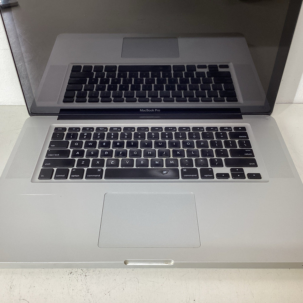 Apple MacBook Pro A1286 15" 4GB RAM 500GB HDD - For Parts