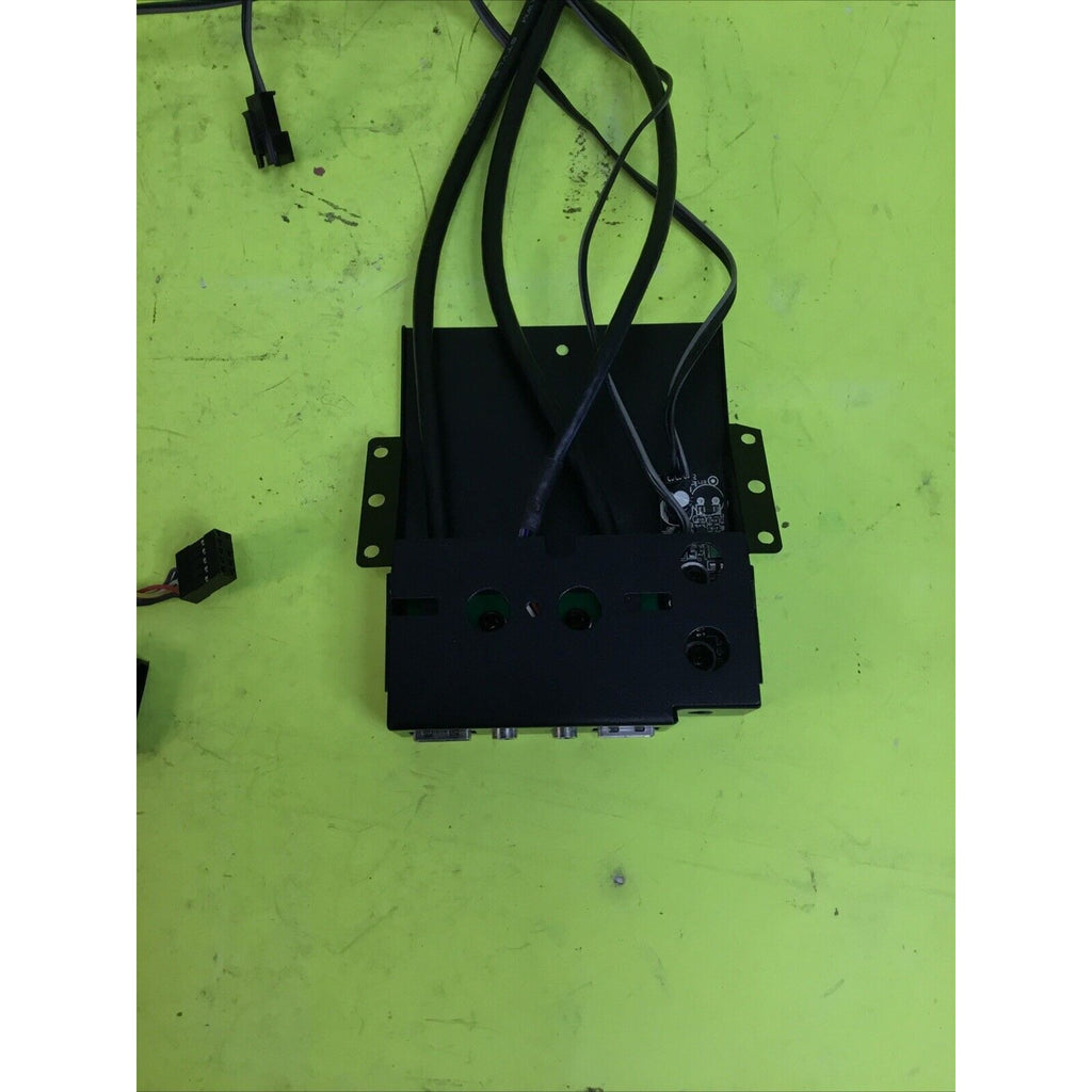 2Port USB 3.0 Front Panel Expansion Bay Hub 3.5mm Audio Jacks and Power Switch