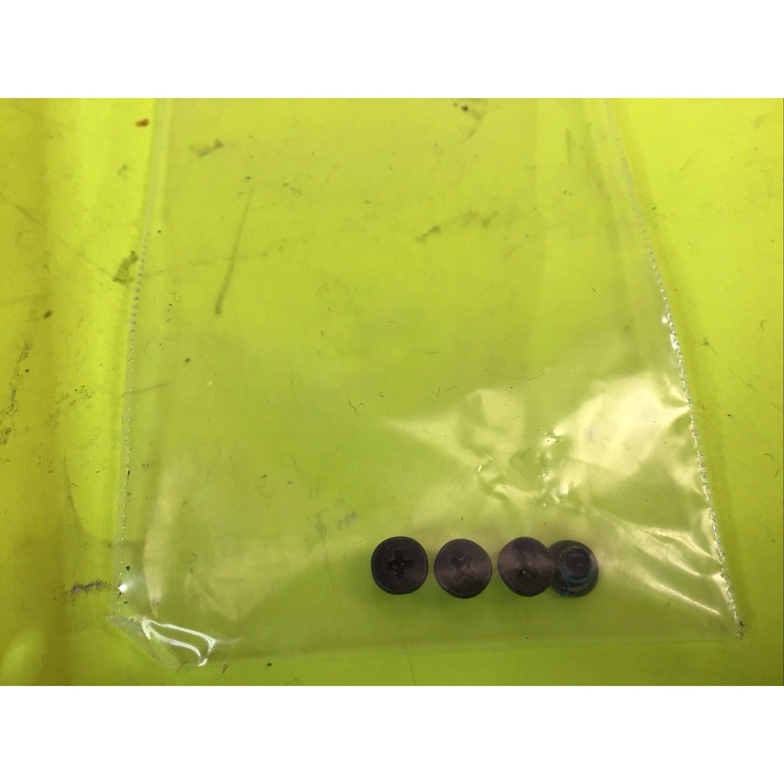 51C9V 450.09P04.3001 DELL HD CADDY W/CONNECTOR+SCREW 15 3567(CD35-CE39)