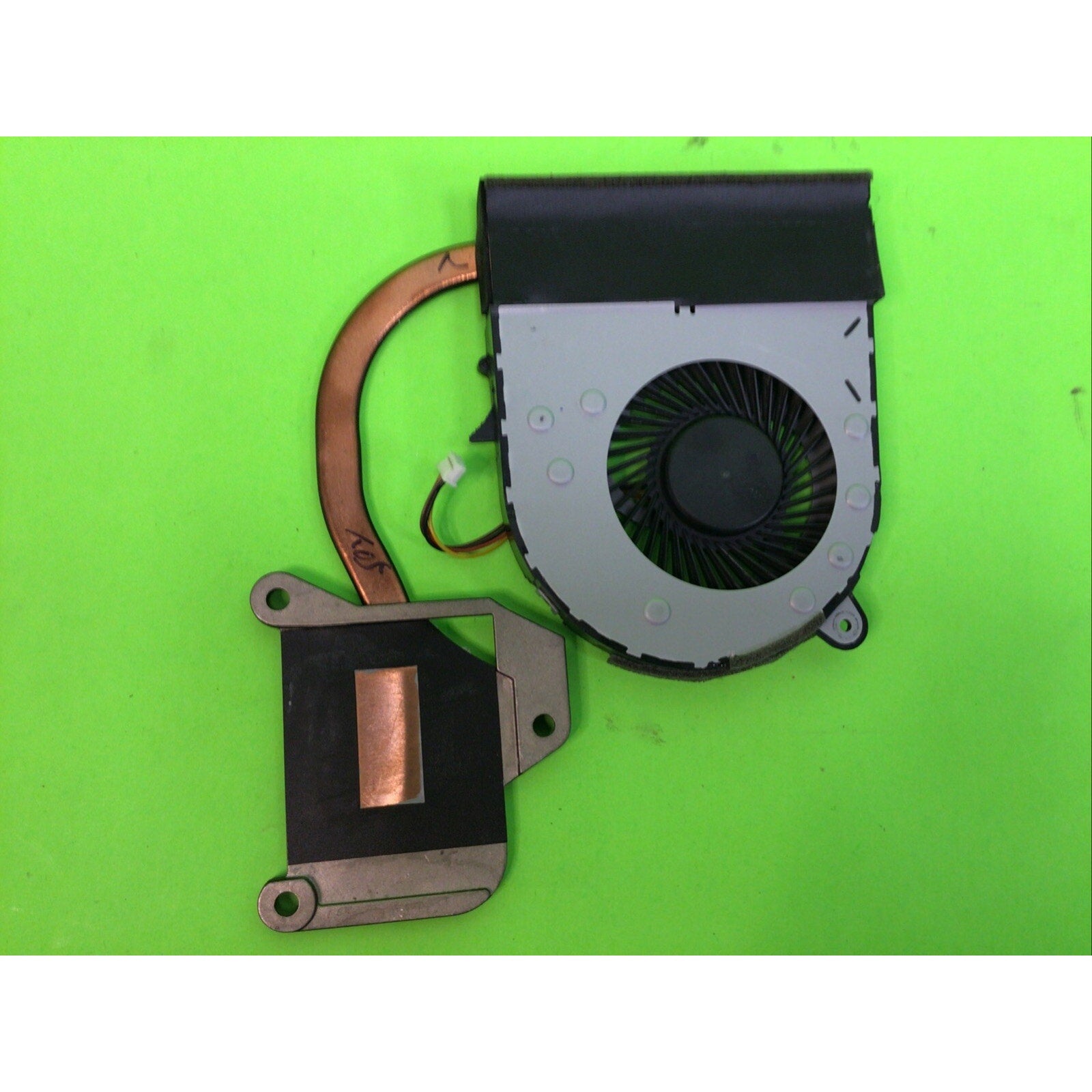 Lenovo G510s 15.6" Laptop CPU Cooling Fan Heatsink DC28000DAS0