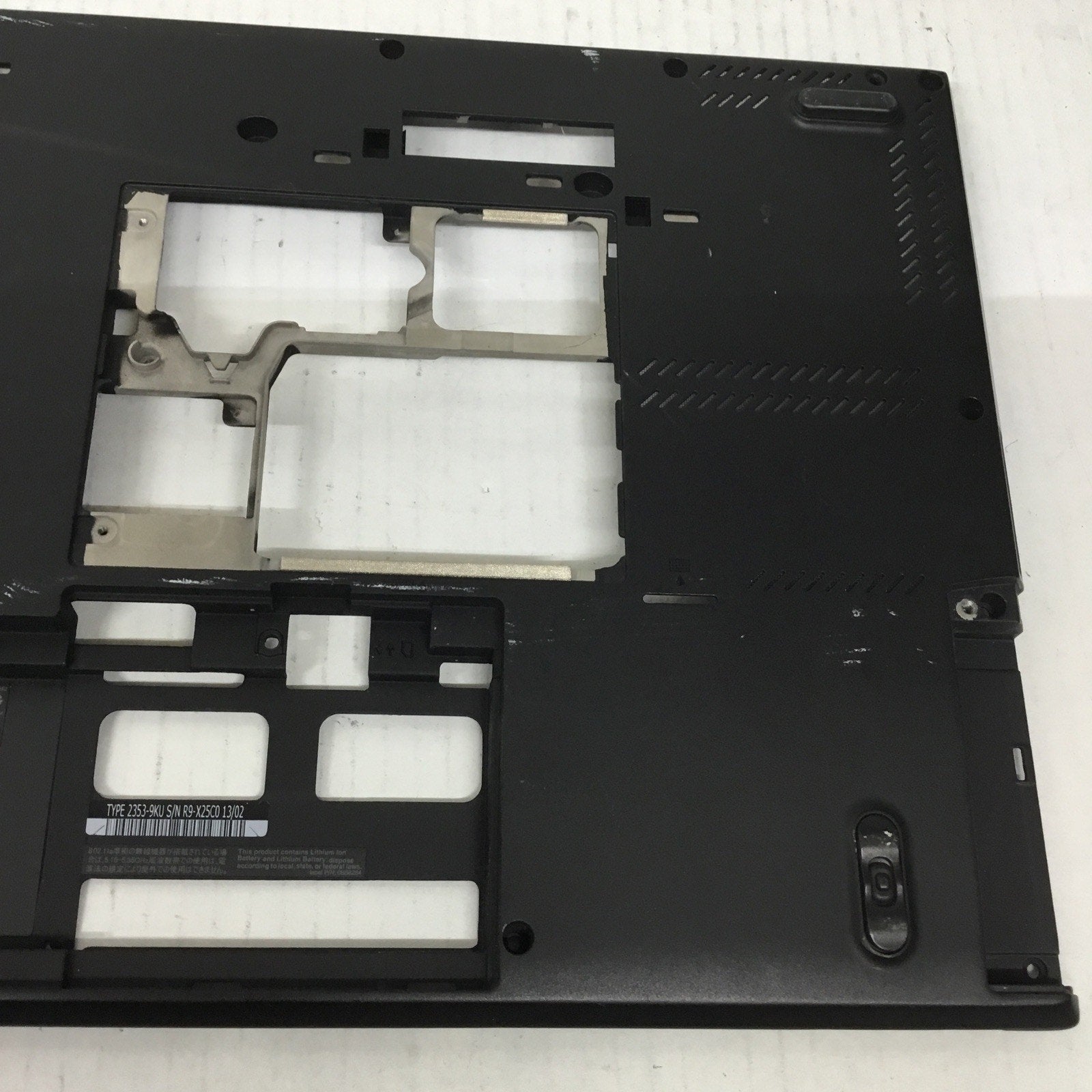 LENOVO THINKPAD T430s BOTTOM CASING COVER 60.4QZ01.002 04W3492 04W3501