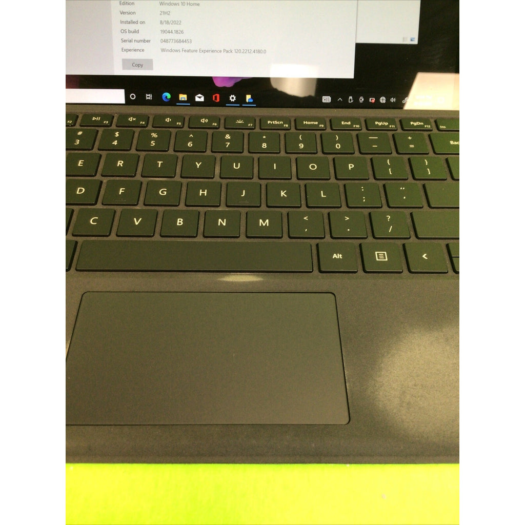 Microsoft Surface Pro 5 m3-7Y30 1.0GHz 4GB RAM 128GB SSD FOR PARTS or REPAIR