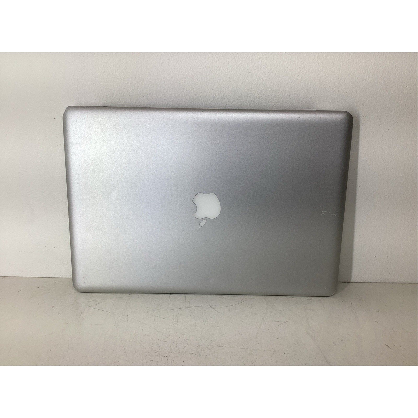 Apple MacBook Pro 2010 Model A1286 Silver Missing Parts (READ) - For Parts