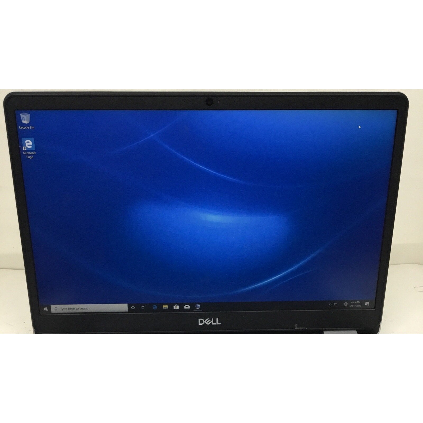Dell Inspiron 5584 15.6" core i5-8265 1.6ghz 8gb ram 256gb SSD Charger
