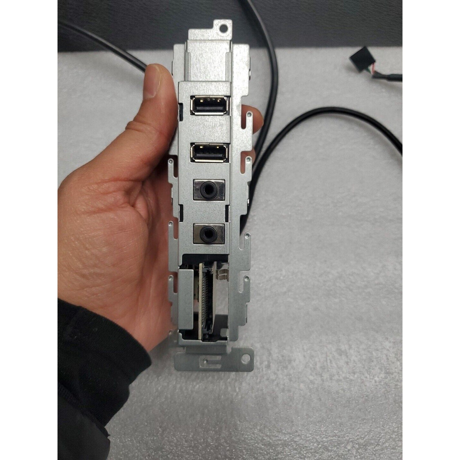 Genuine Dell Inspiron 3847 Front I/O USB 2 Audio Card Reader 0JVJ52 03P7PT