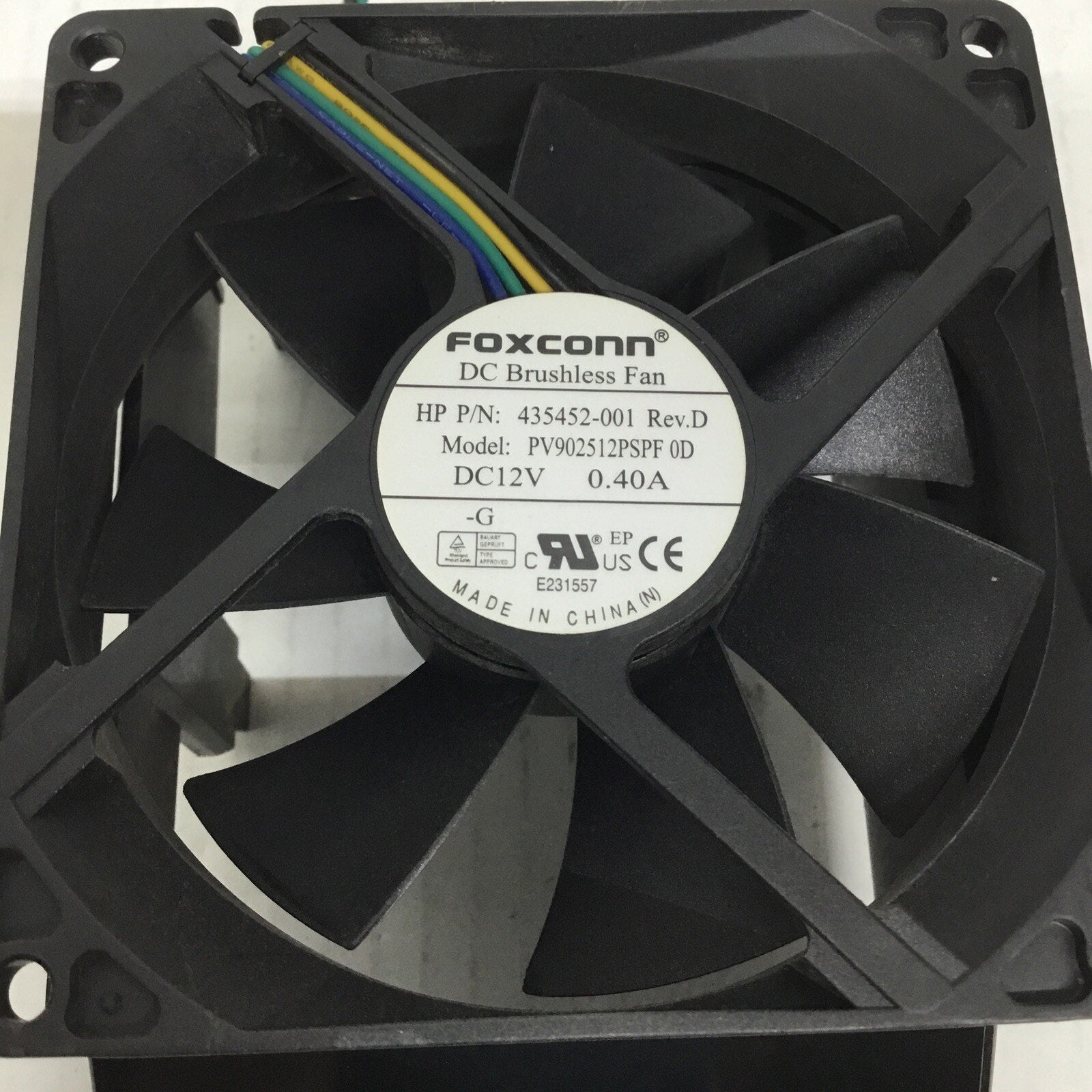 HP Foxconn PV902512PSPF Cooling Case Fan 4-Pin Connector With Shroud 435452-001