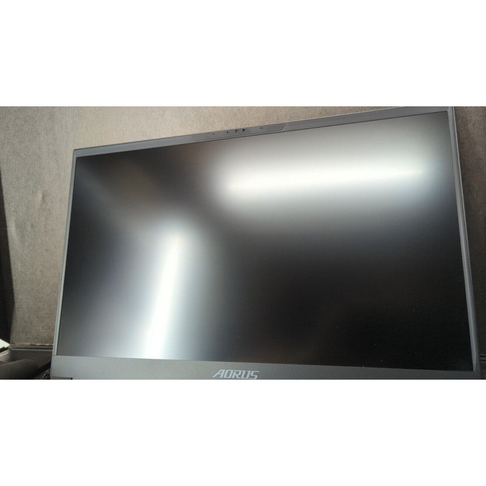 GIGABYTE AORUS 17X - i9-13900HX, 32GB RAM, RTX 4090, 2x 1TB SSD (AZF-B5US665SP)