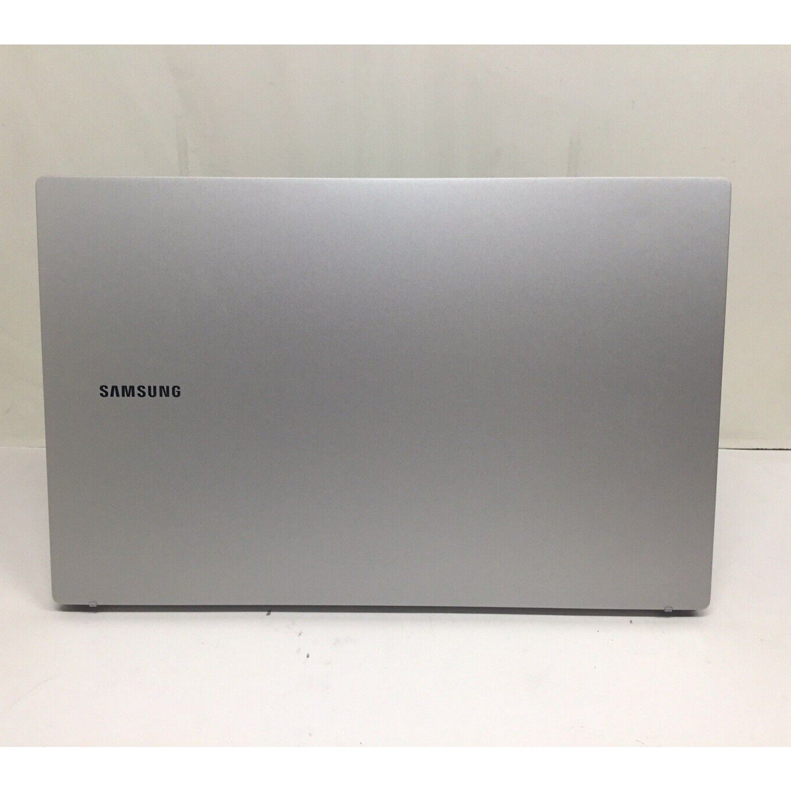 Samsung Galaxy Book3 15.6" FHD i7-1360P 16GB 512GB Wi-Fi 6 W11 - NP750XFH-XB1US