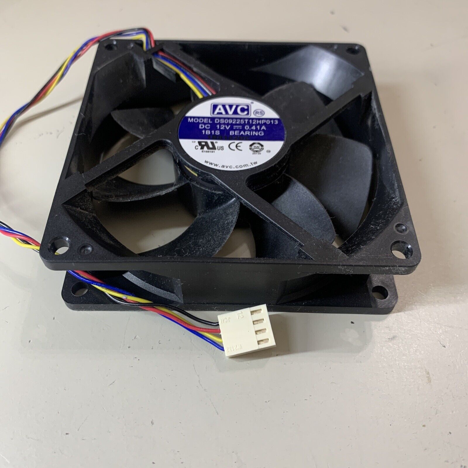AVC DS09225T12HP013 12V 0.41A 90x25 90mm High Volume Cooling Fan - DS09225T12H