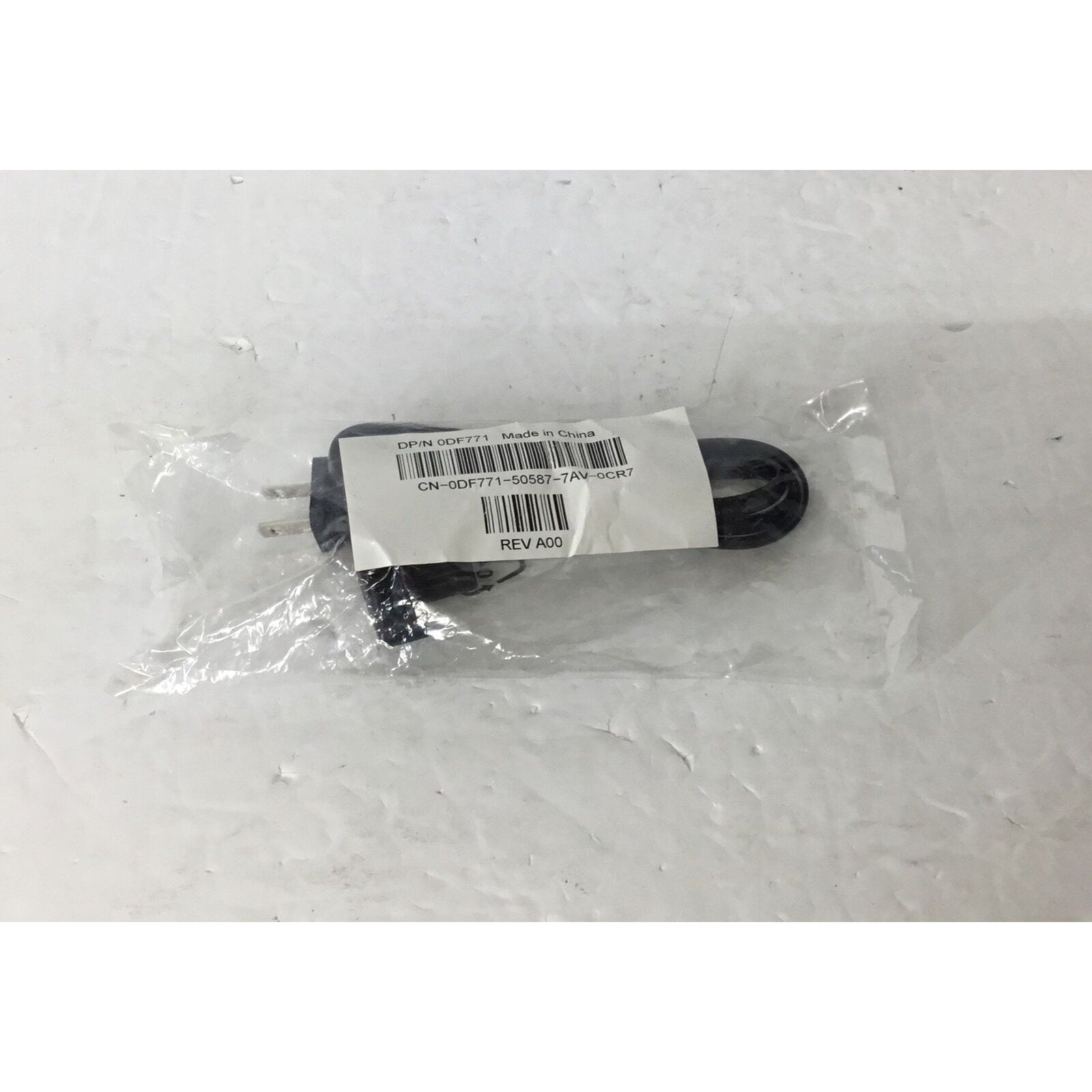 Dell HammerHead 2-Prong Right Angle AC Power Cord CN-0DF771 REV A00