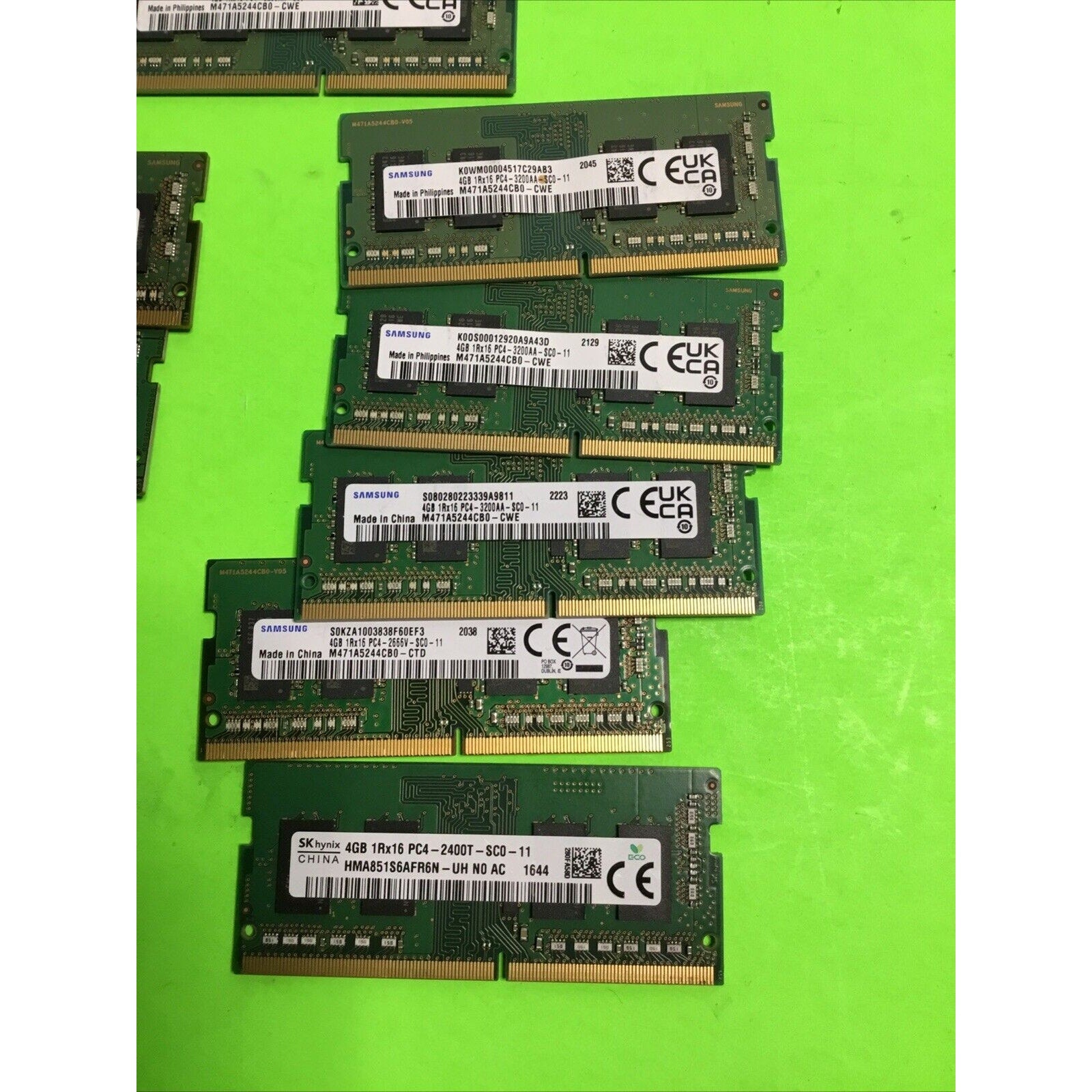 Lot of 11 x 4GB PC4 Laptop Memory RAM Mixed Brands