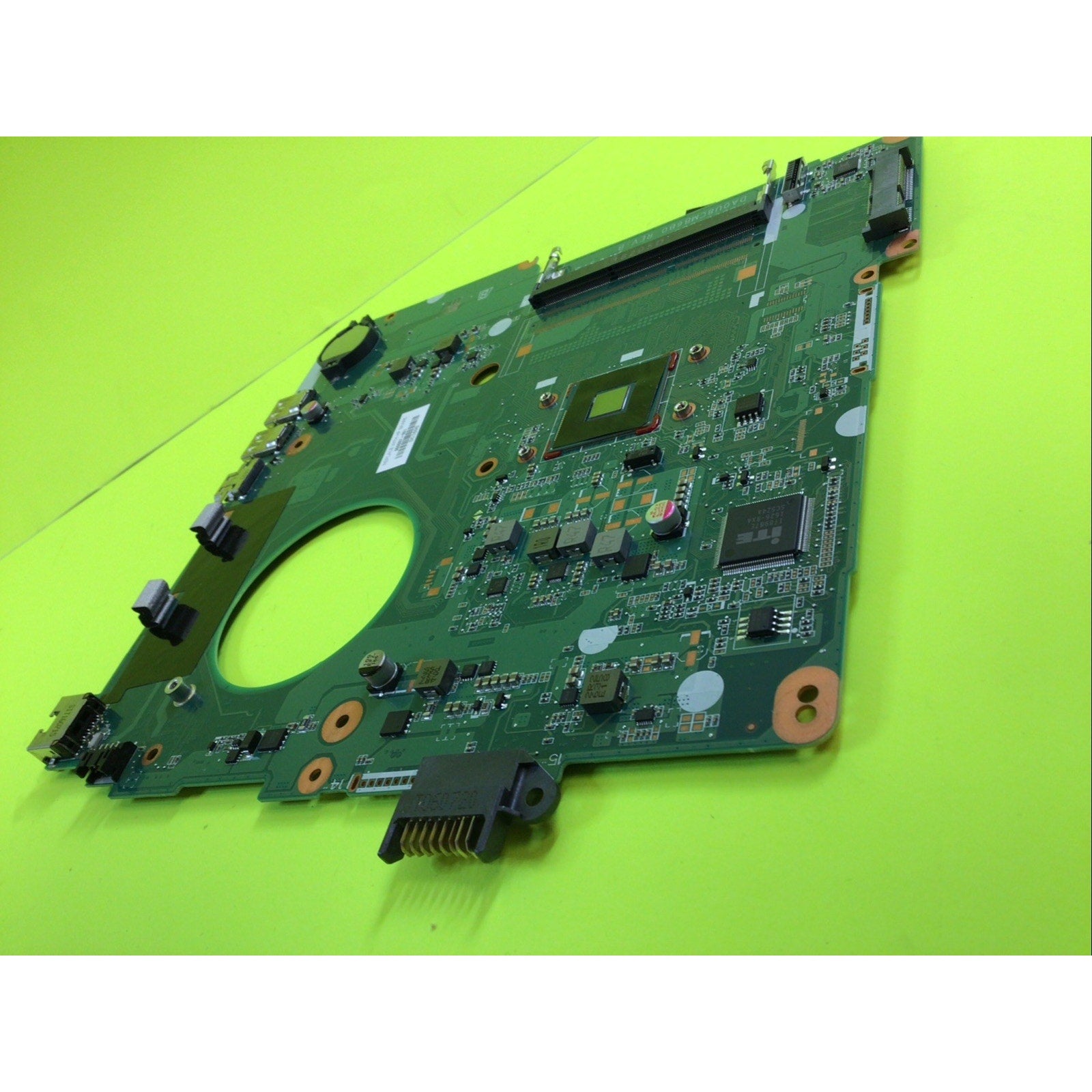 HP 15-f 222wm Intel Pentium N3710 Laptop Motherboard 900097-601