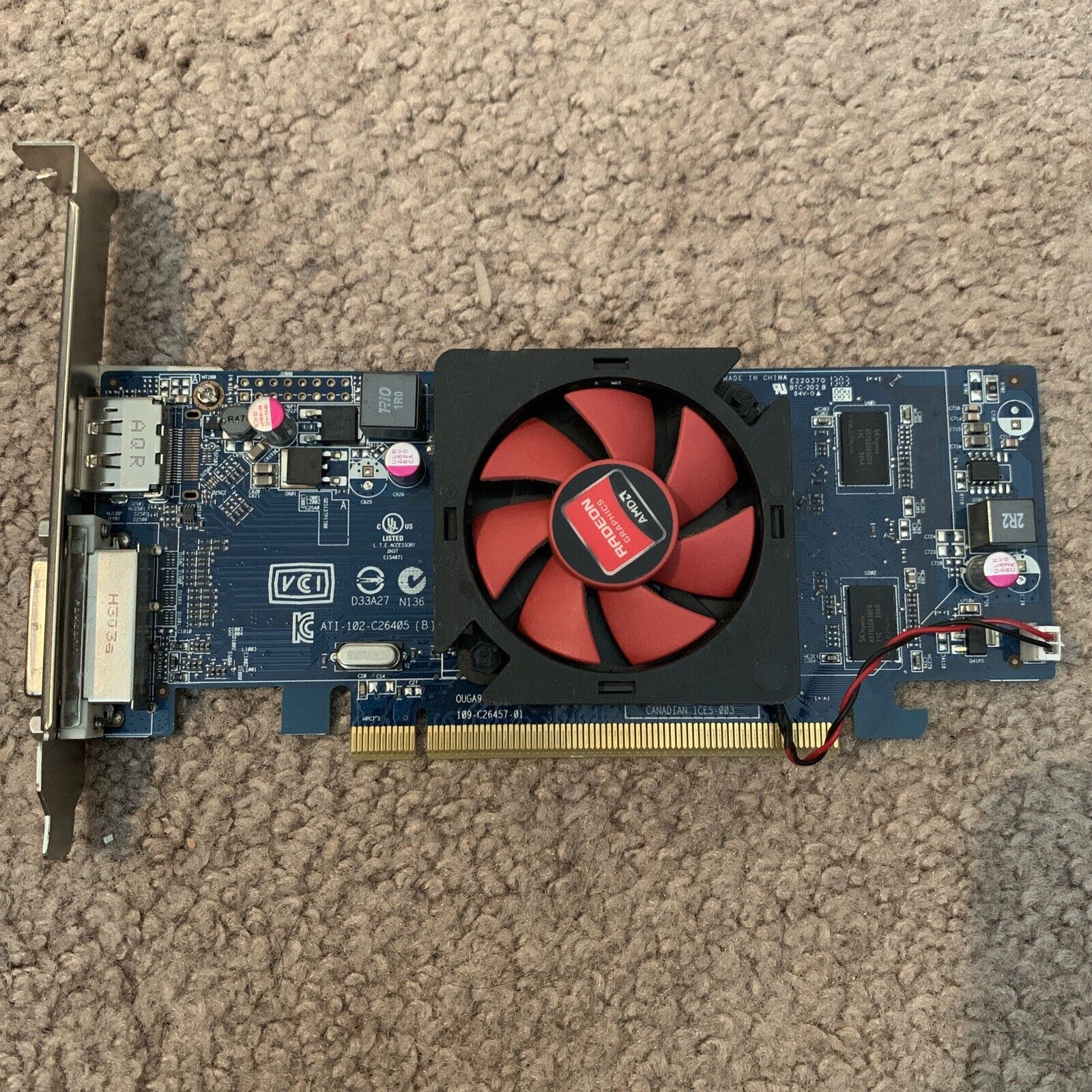 Dell AMD Radeon HD 7470 1GB DDR3 PCI-E x16 DVI D-Port FH Video Card VVYN4 0VVYN4