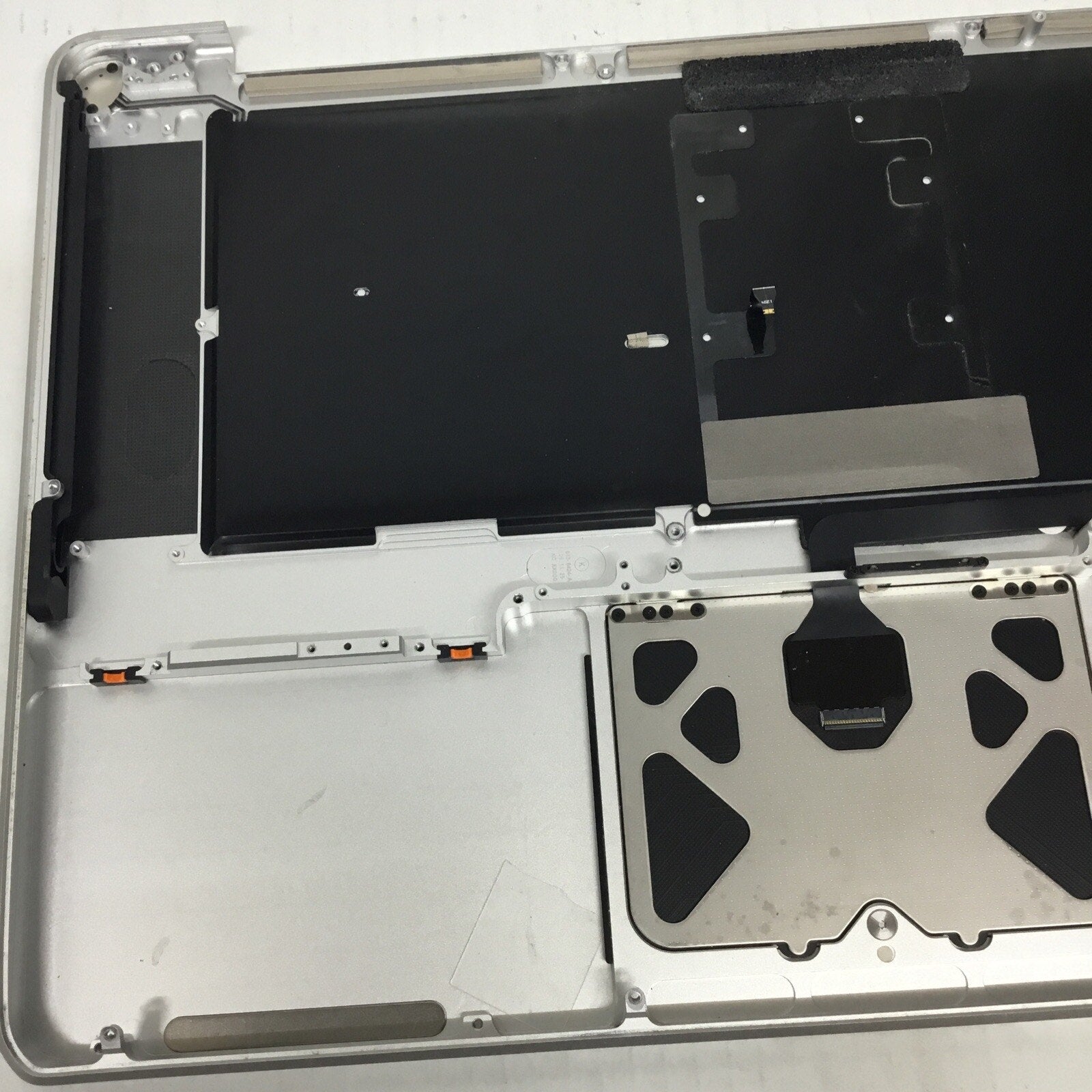 Apple MacBook Pro A1286 2010 2011 2012 Palmrest Keyboard & Trackpad