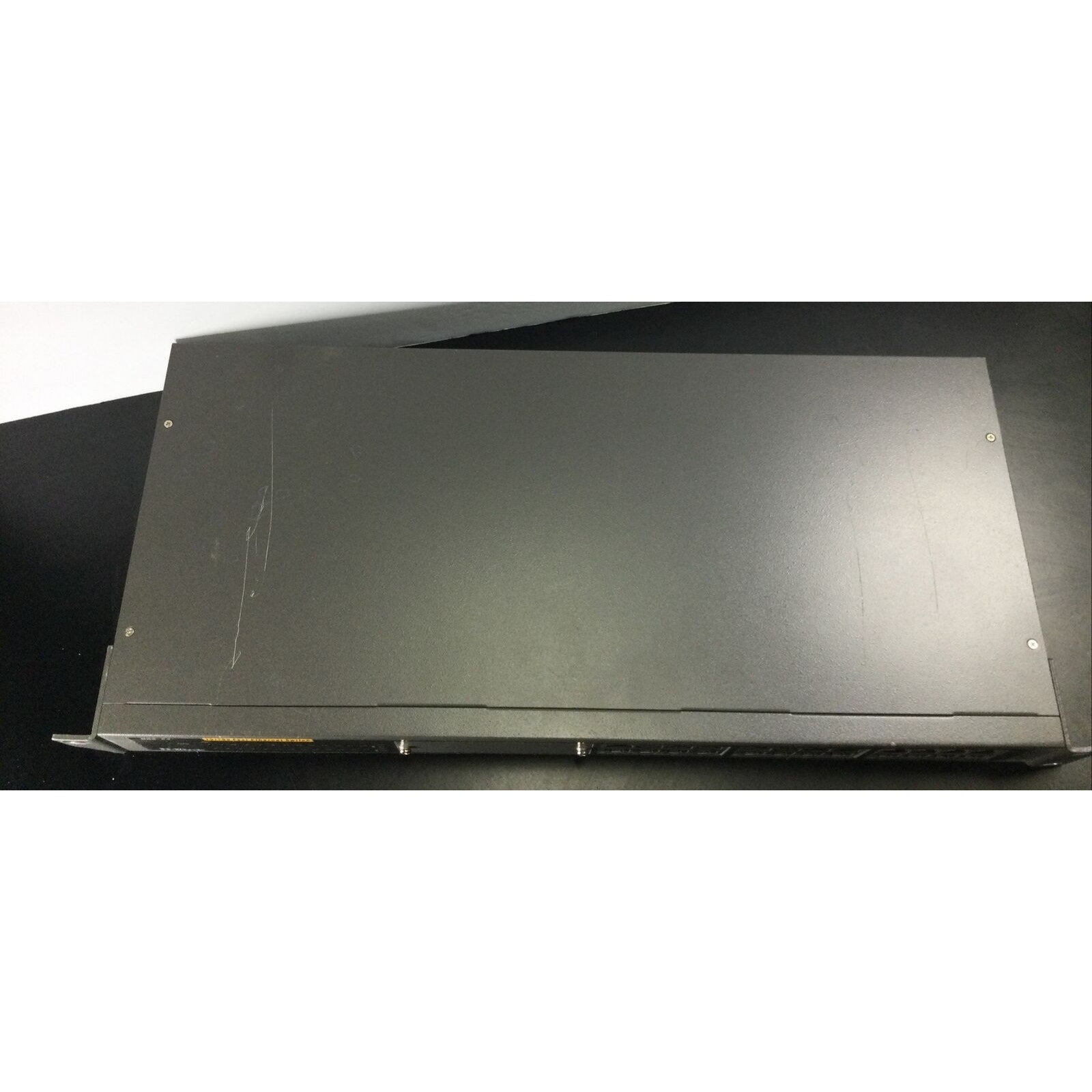 D-Link 24-Port 10/100 FE Unmanaged Network Switch DSS-24+