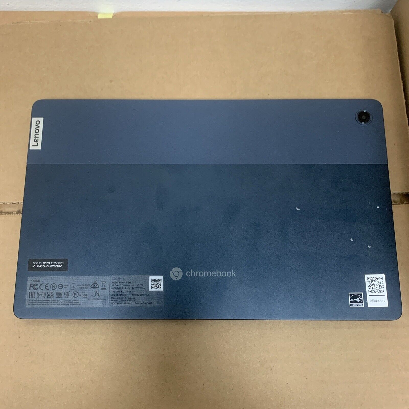 Lenovo 13.3" Duet 5 Chromebook 13Q7C6 Tablet - Screen Broken - As-Is/BAD