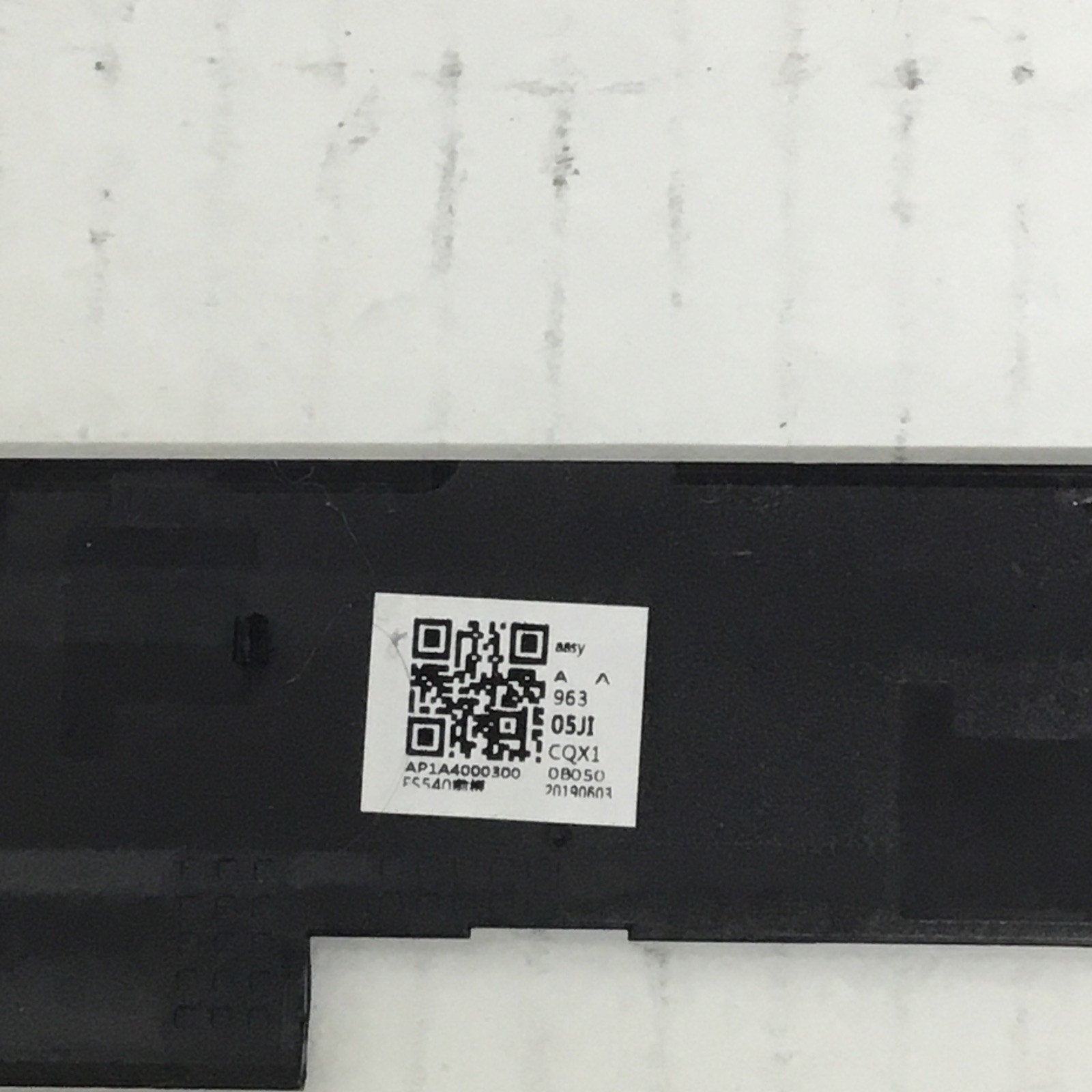 ORIGINAL!! LENOVO IDEAPAD S145-15AST SERIES 15.6" LCD FRONT BEZEL AP1A4000300