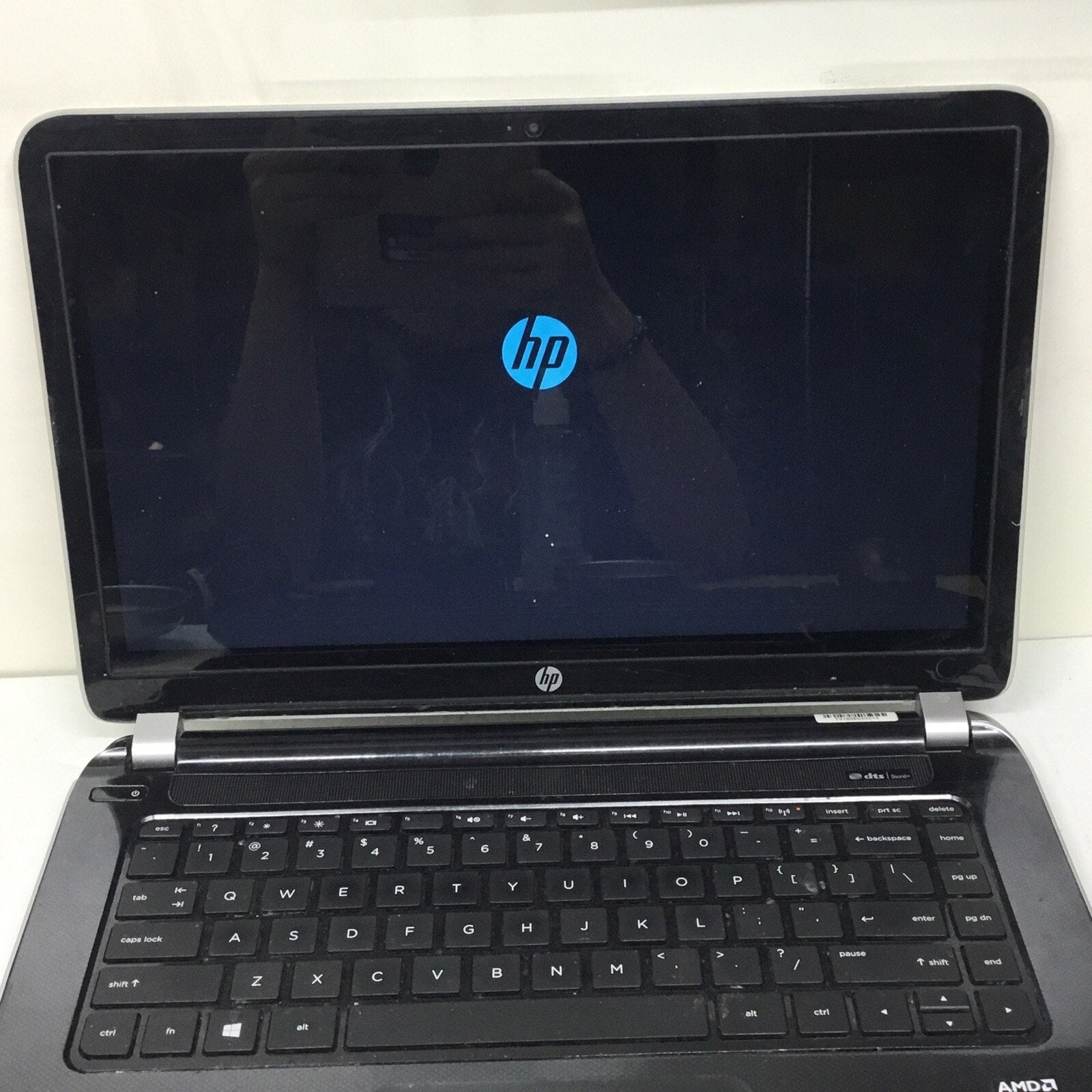 HP 14-F027CL Pavilion Laptop AMD A8-5545M APU Radeon FOR PARTS READ DESC
