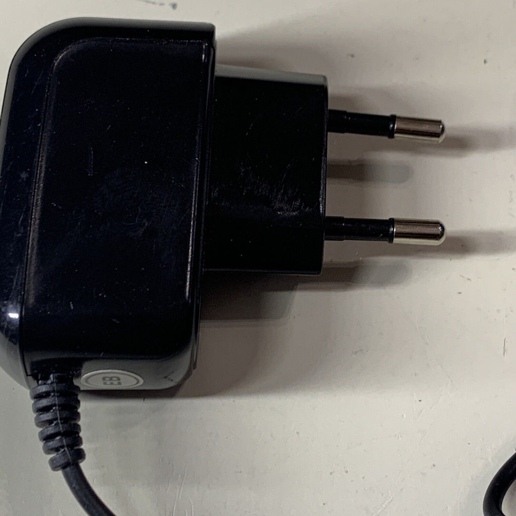 Samsung ATADS30EBE AC/DC Travel Adapter 4.75V 0.55A Power Supply Europlug C122