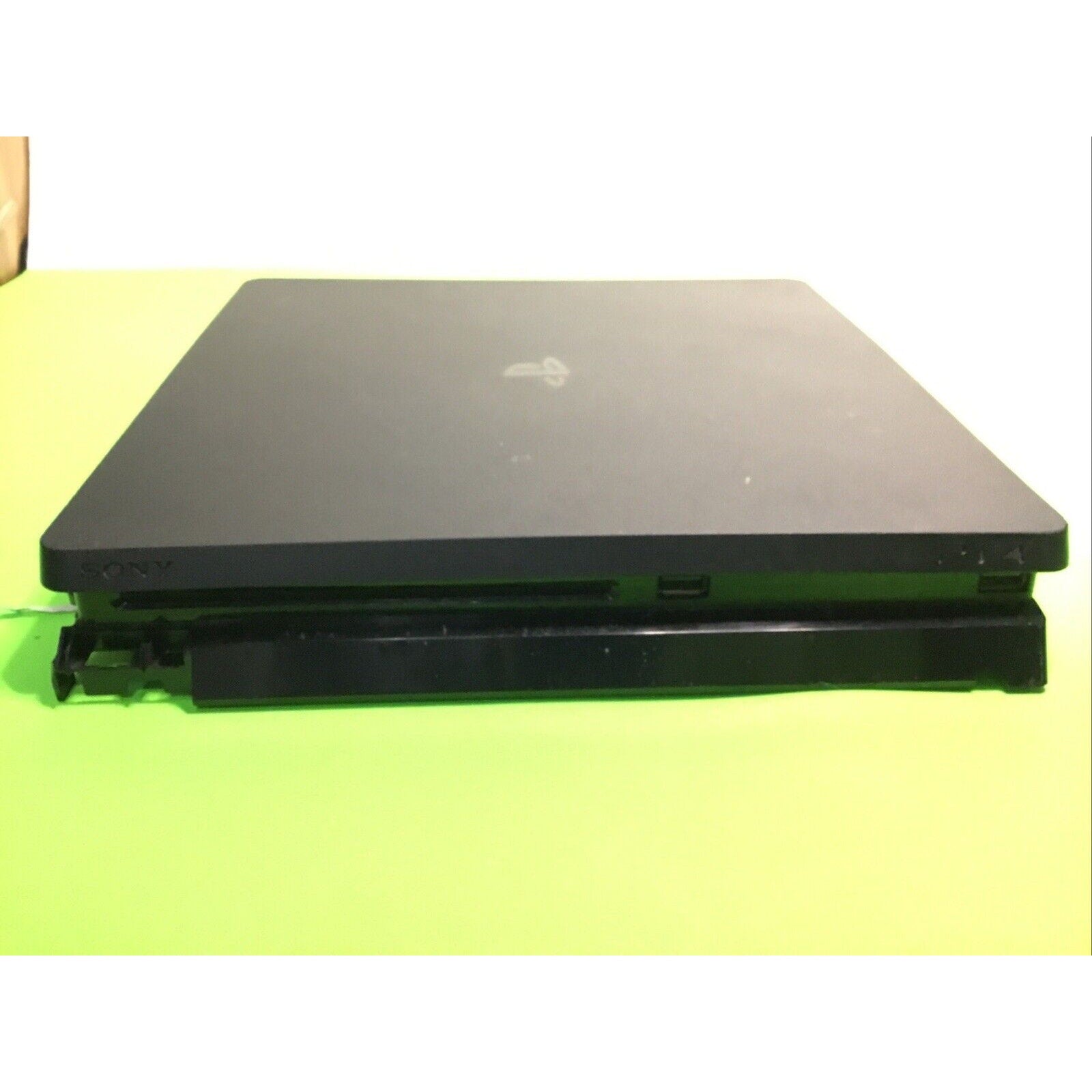 Sony PlayStation 4 Slim (Console Only) CUH-2215B UNTESTED, FOR PARTS/REPAIR