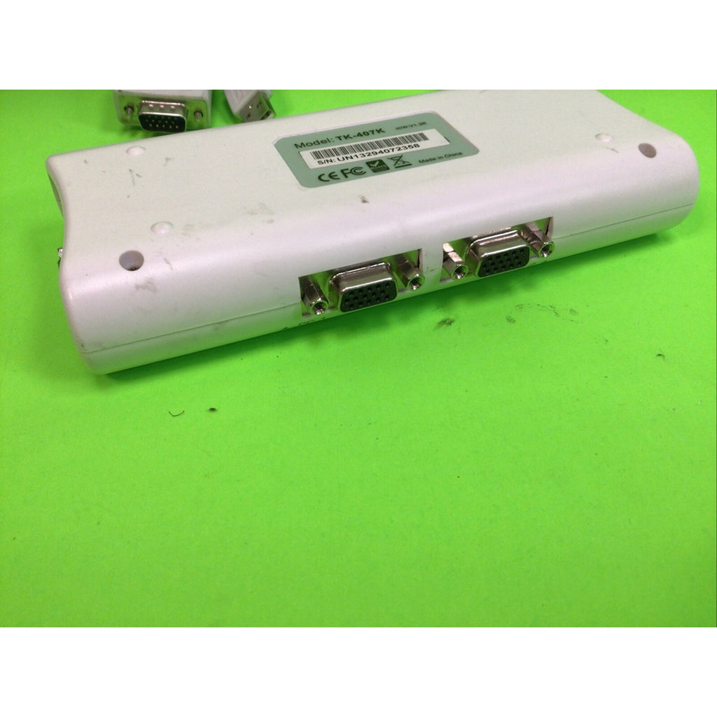 TrendNet TK-407K with 5 KVM Spilt with USB Cables
