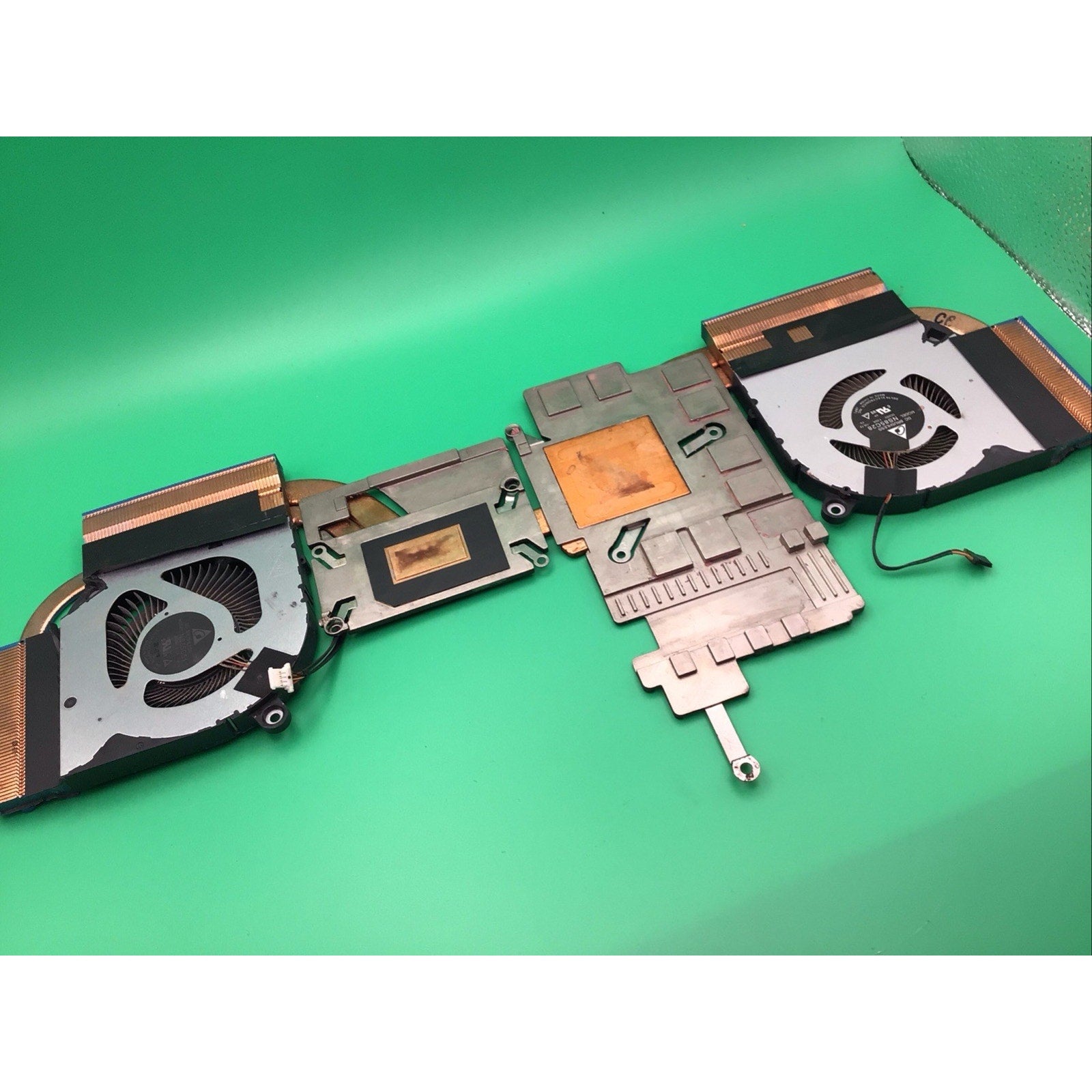 Acer Predator Helios 300 PH315-53 CPU GPU Heat Sink and Fan Assembly