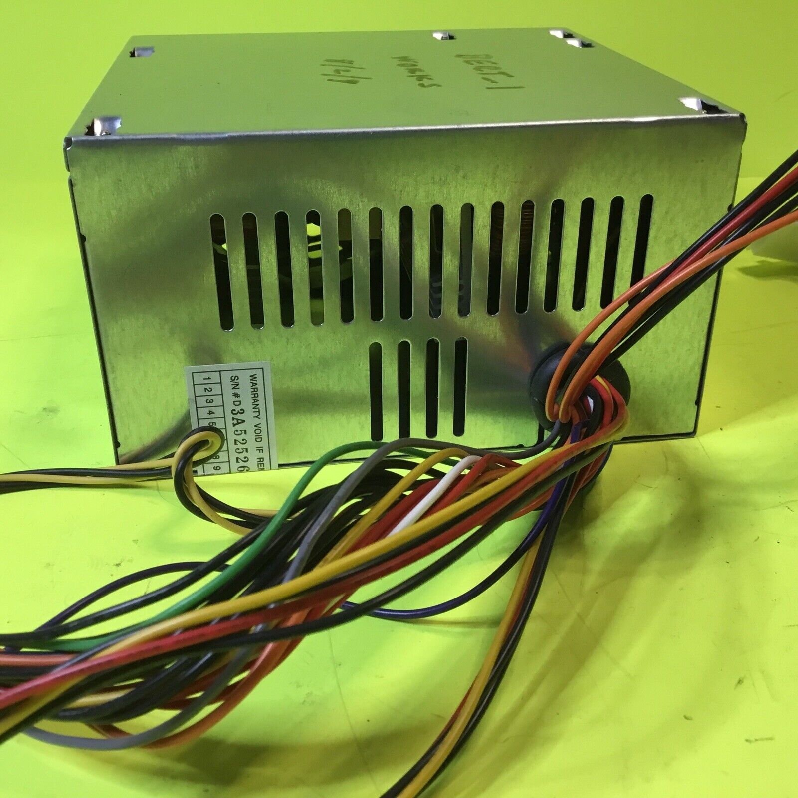 HP 46004-001 400-Watt Power Supply