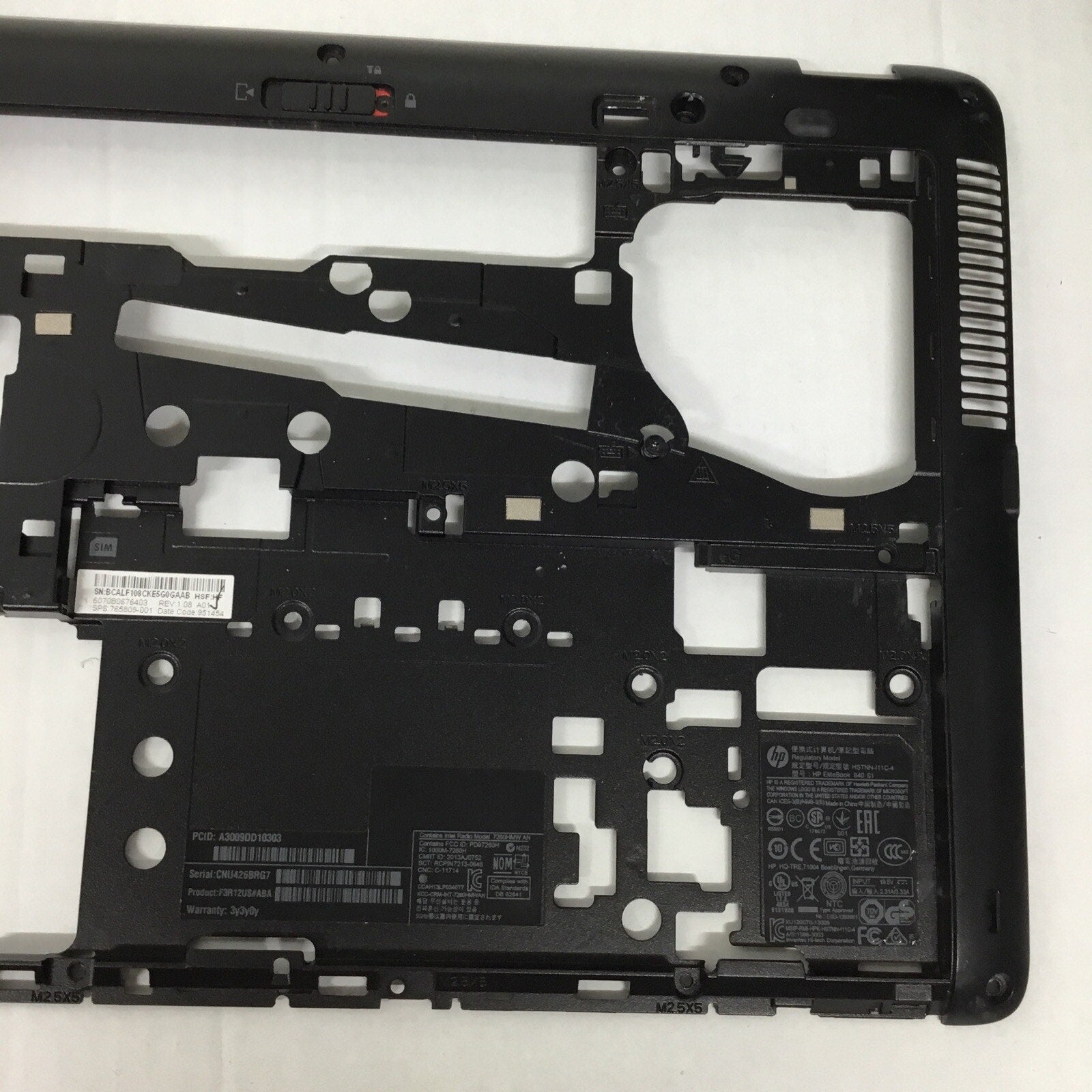 HP Elitebook 840 G1 Bottom Base Plastic Case Cover Chassis 765809-001