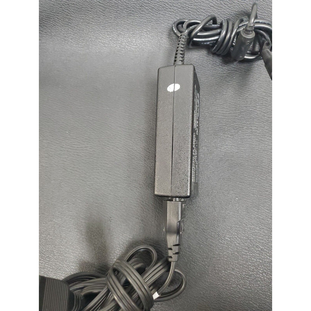 HP COMPAQ 18.5V 3.5A 65W REPLACEMENT AC ADAPTER ST-C-075-18500350CT 170103250091