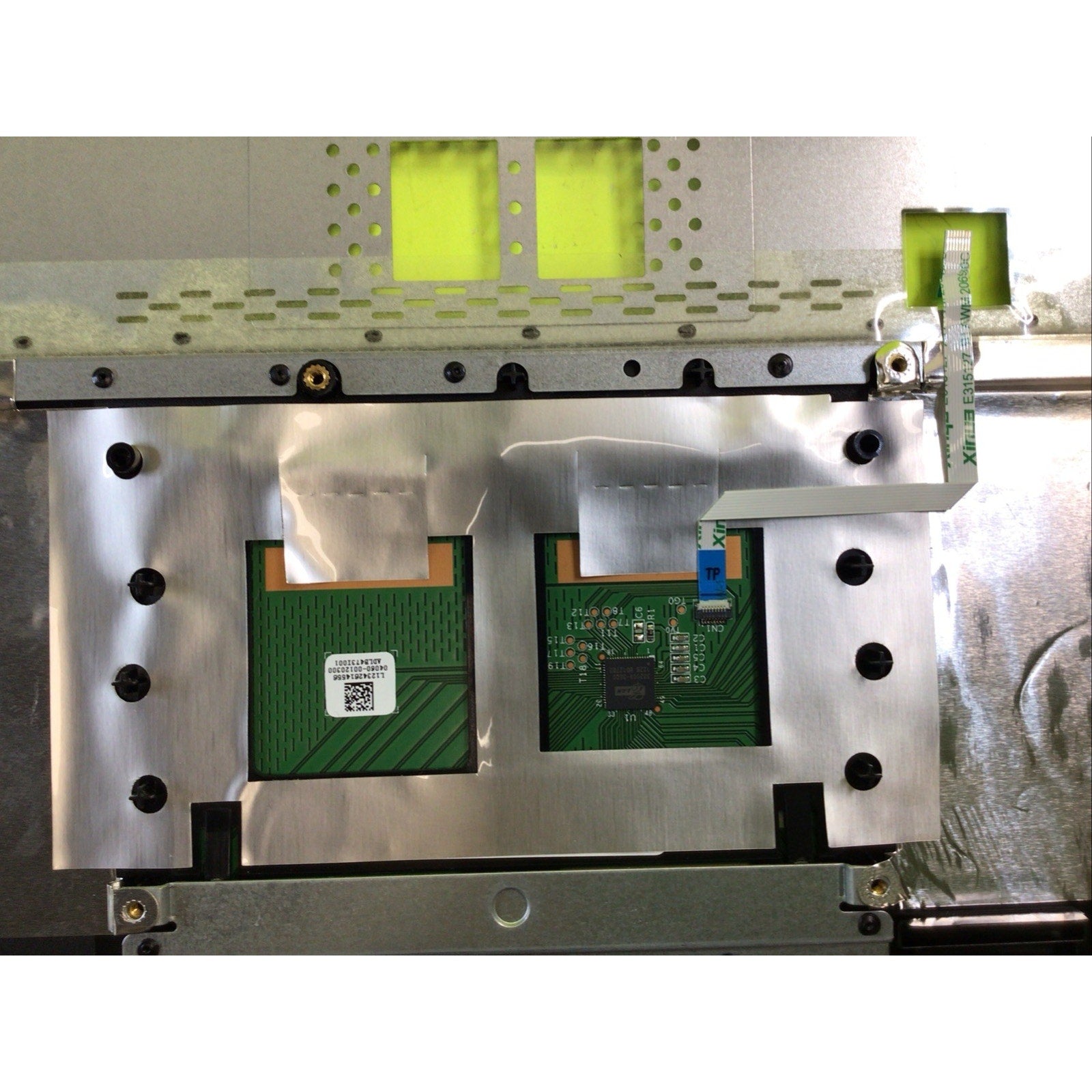 ASUS X75A Series Palmrest Touch Pad Assembly