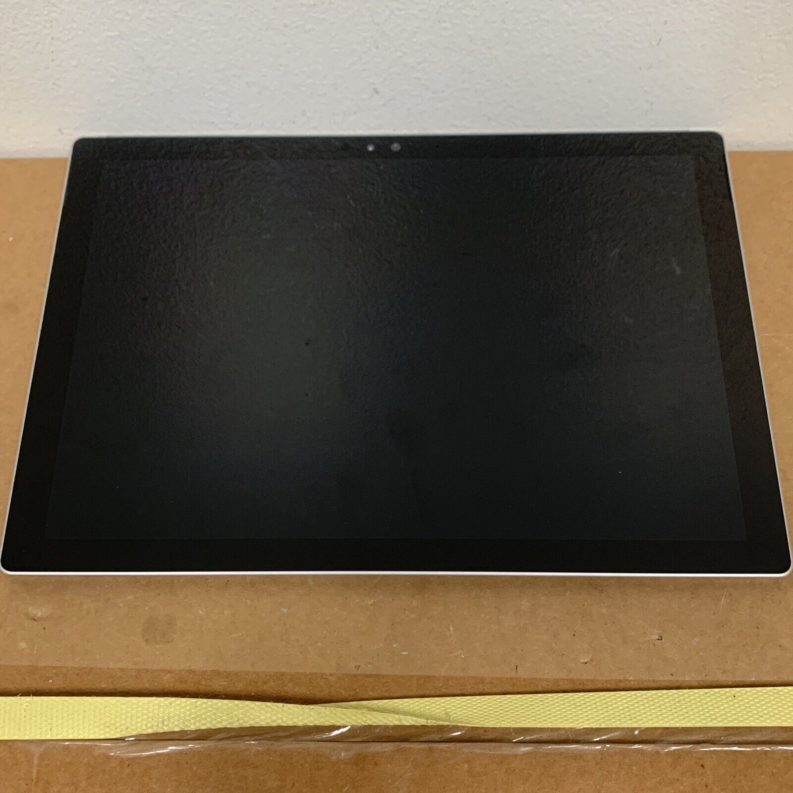 Microsoft Surface Pro 4 256GB Intel Core i7 16GB RAM 1724 BAD Touchscreen